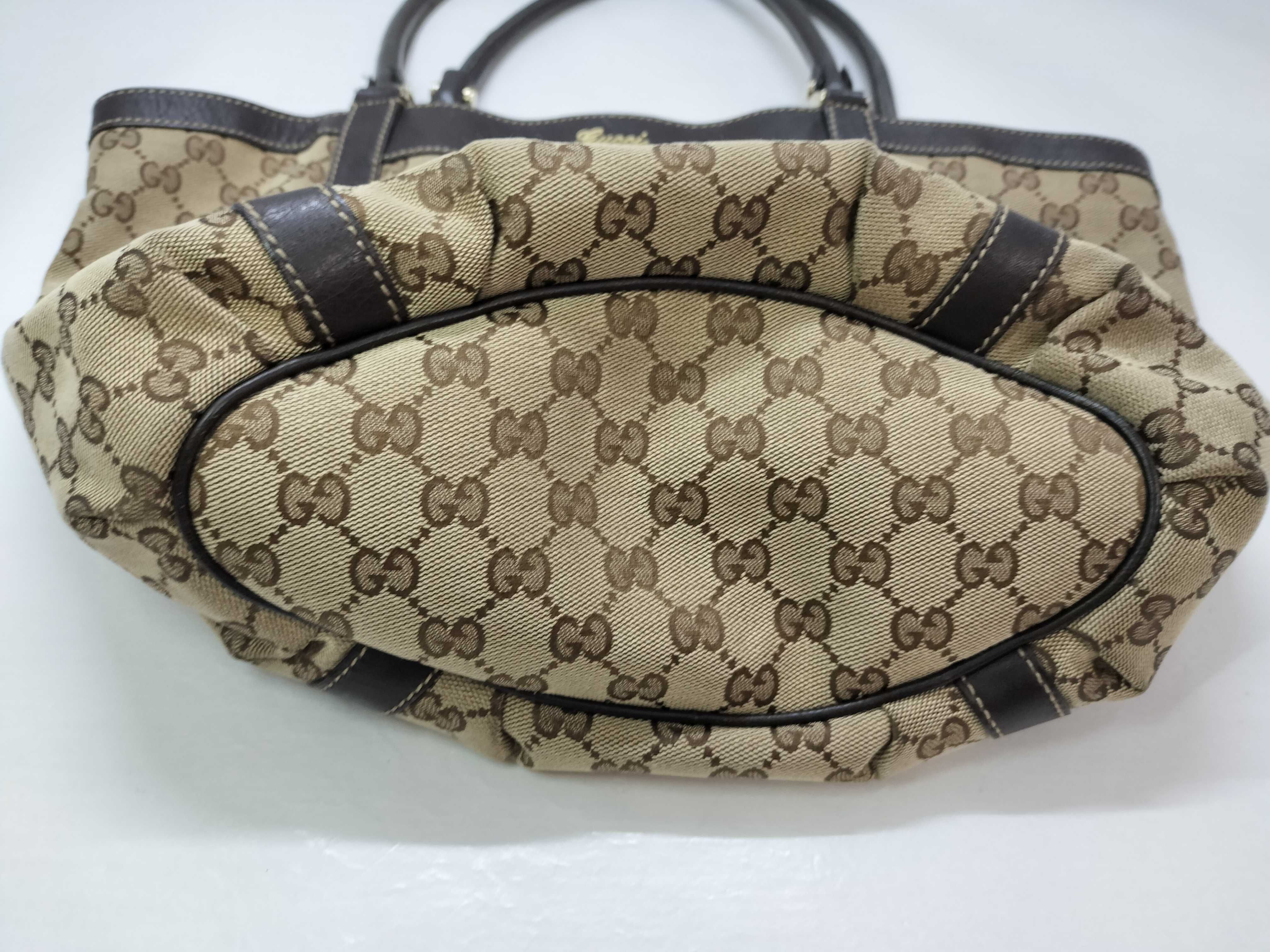 GG Canvas Gucci Handbag Tote Bag — view 14