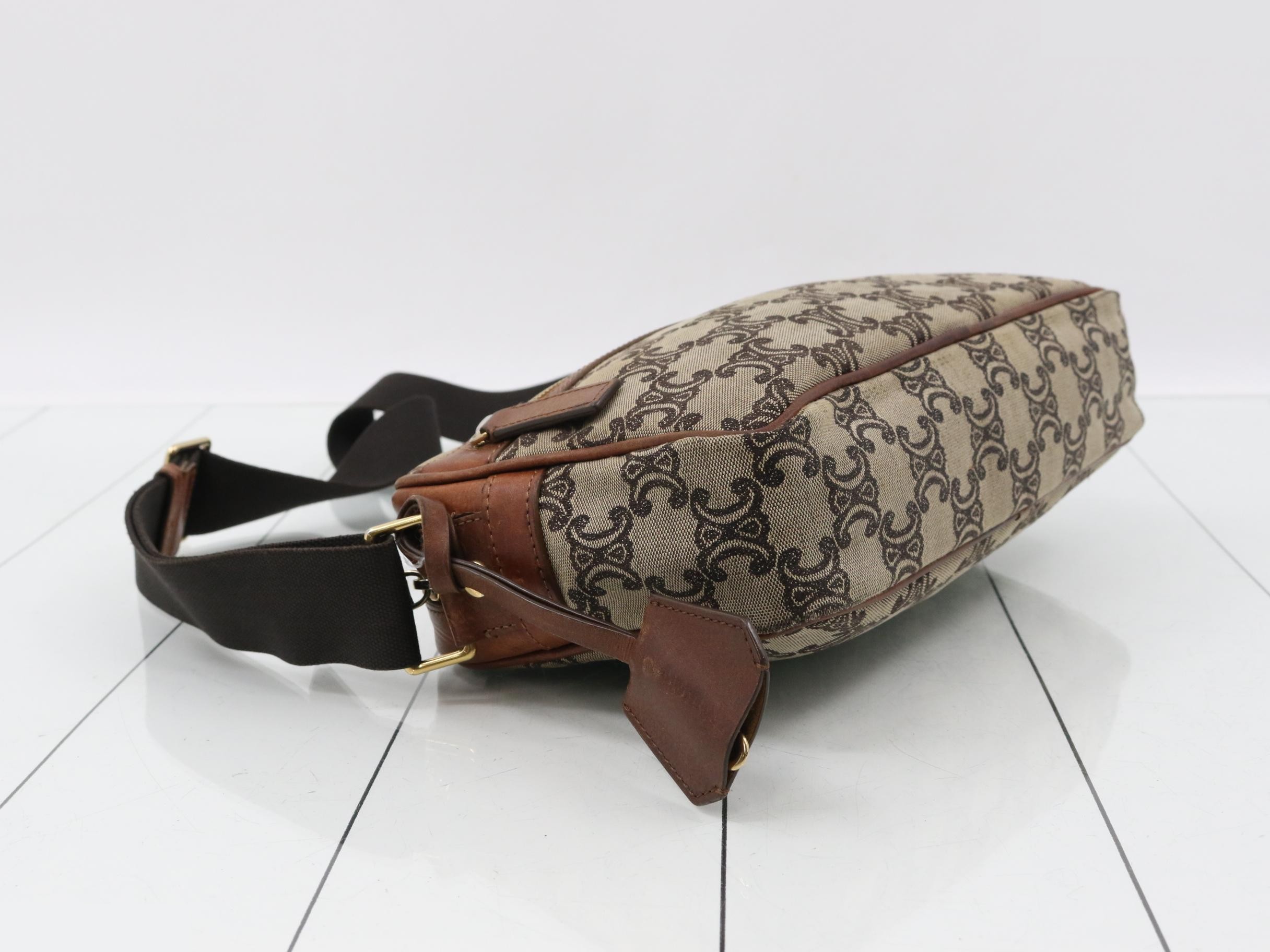 Macadam Leather Canvas Shoulder Bag — view 5