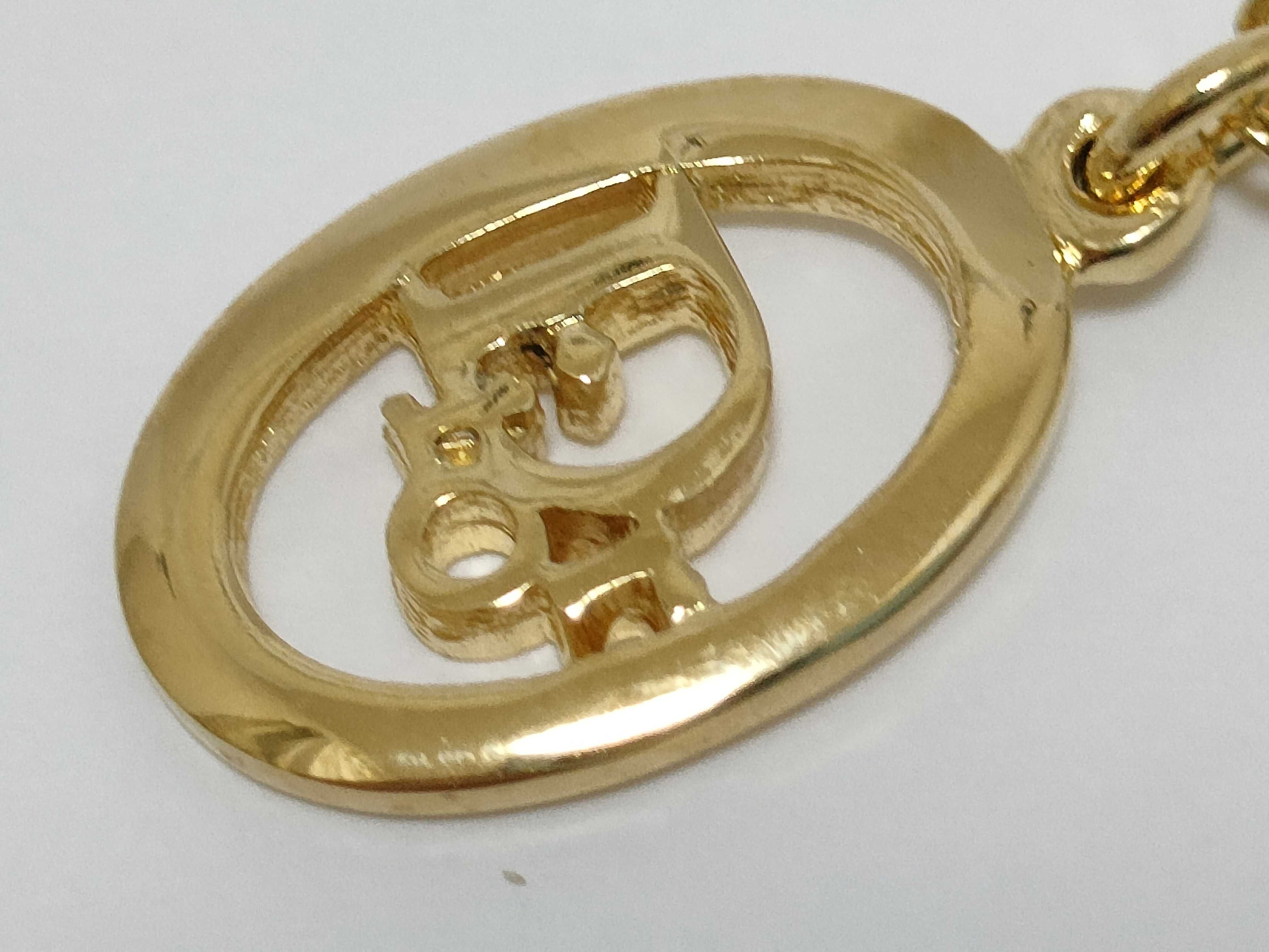 Trotter Oval Trotter Necklace — view 11