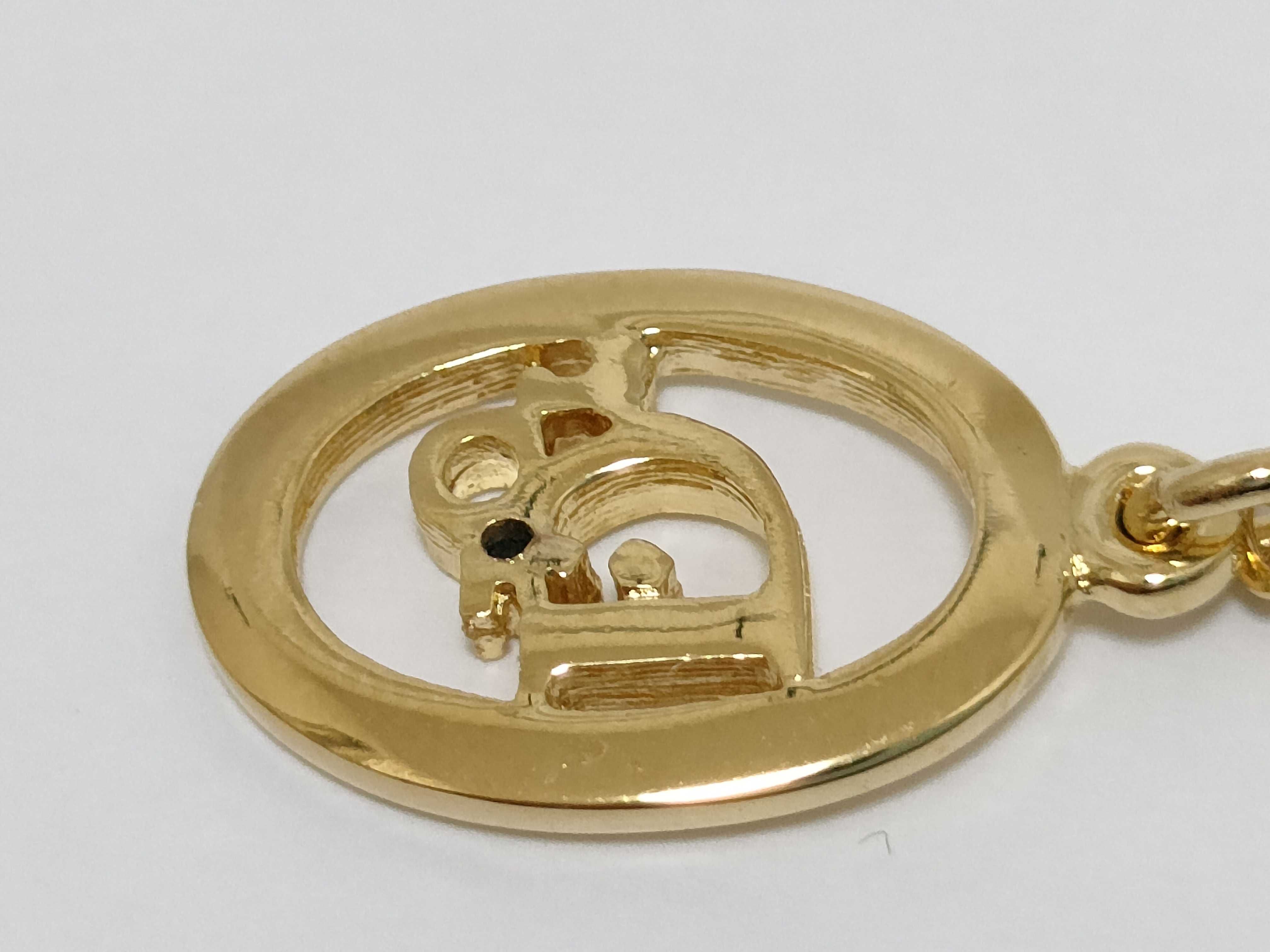 Trotter Oval Trotter Necklace — view 9