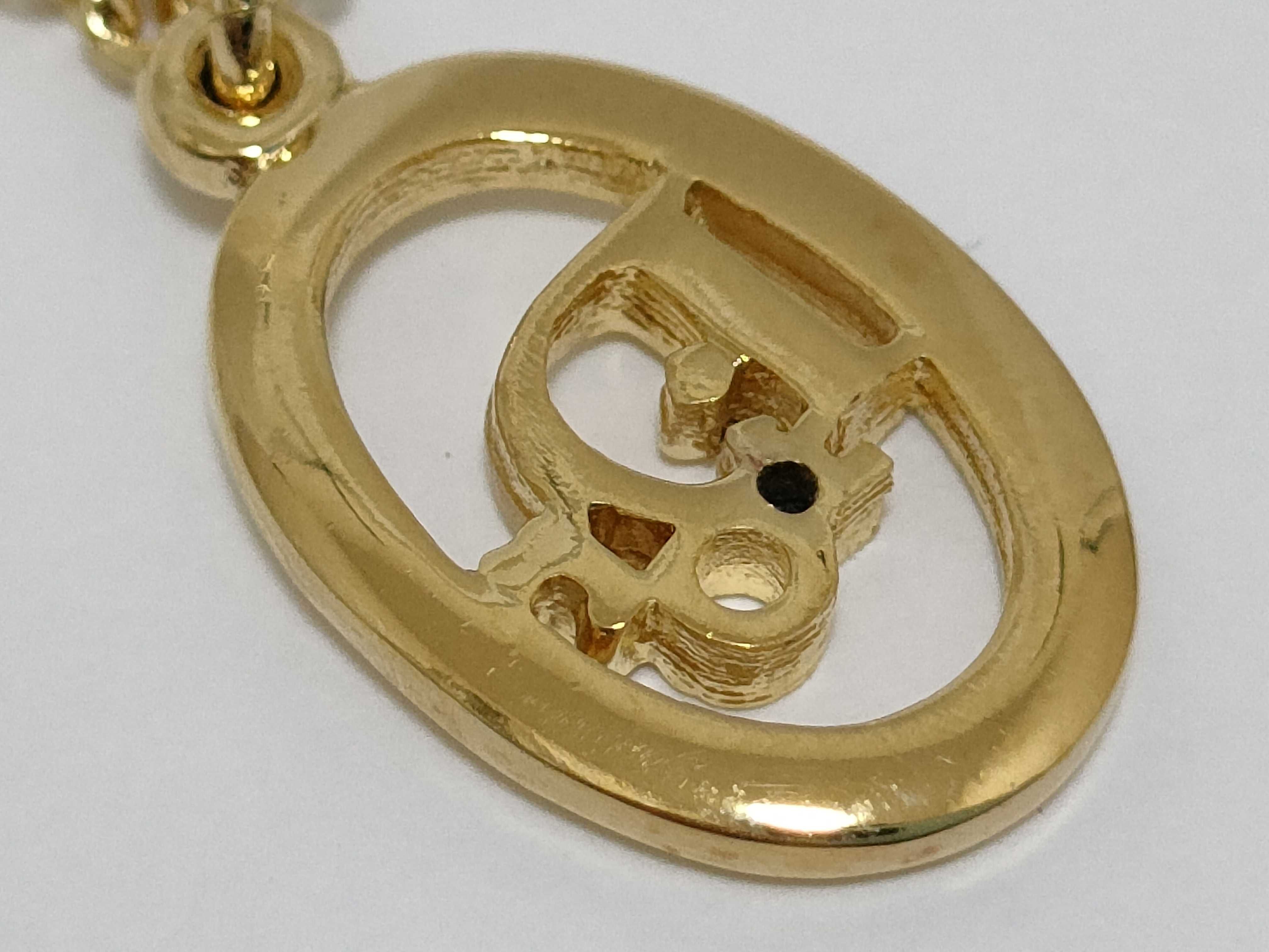 Trotter Oval Trotter Necklace — view 10