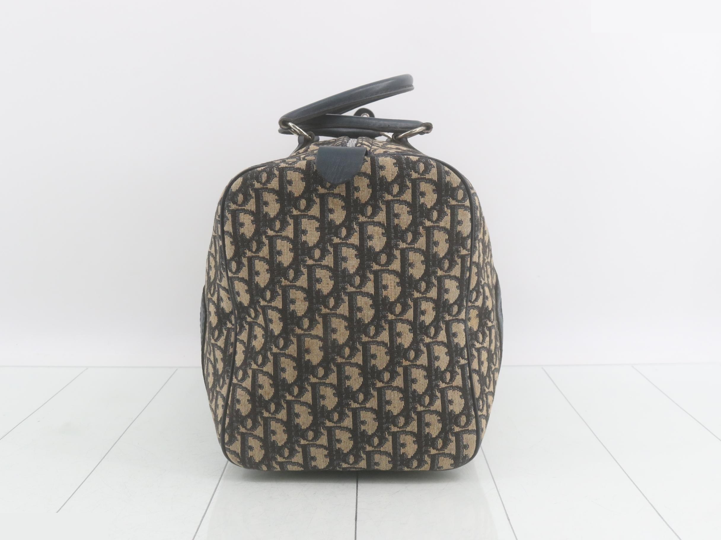 Trotter Mini Boston Bag Handbag — view 3