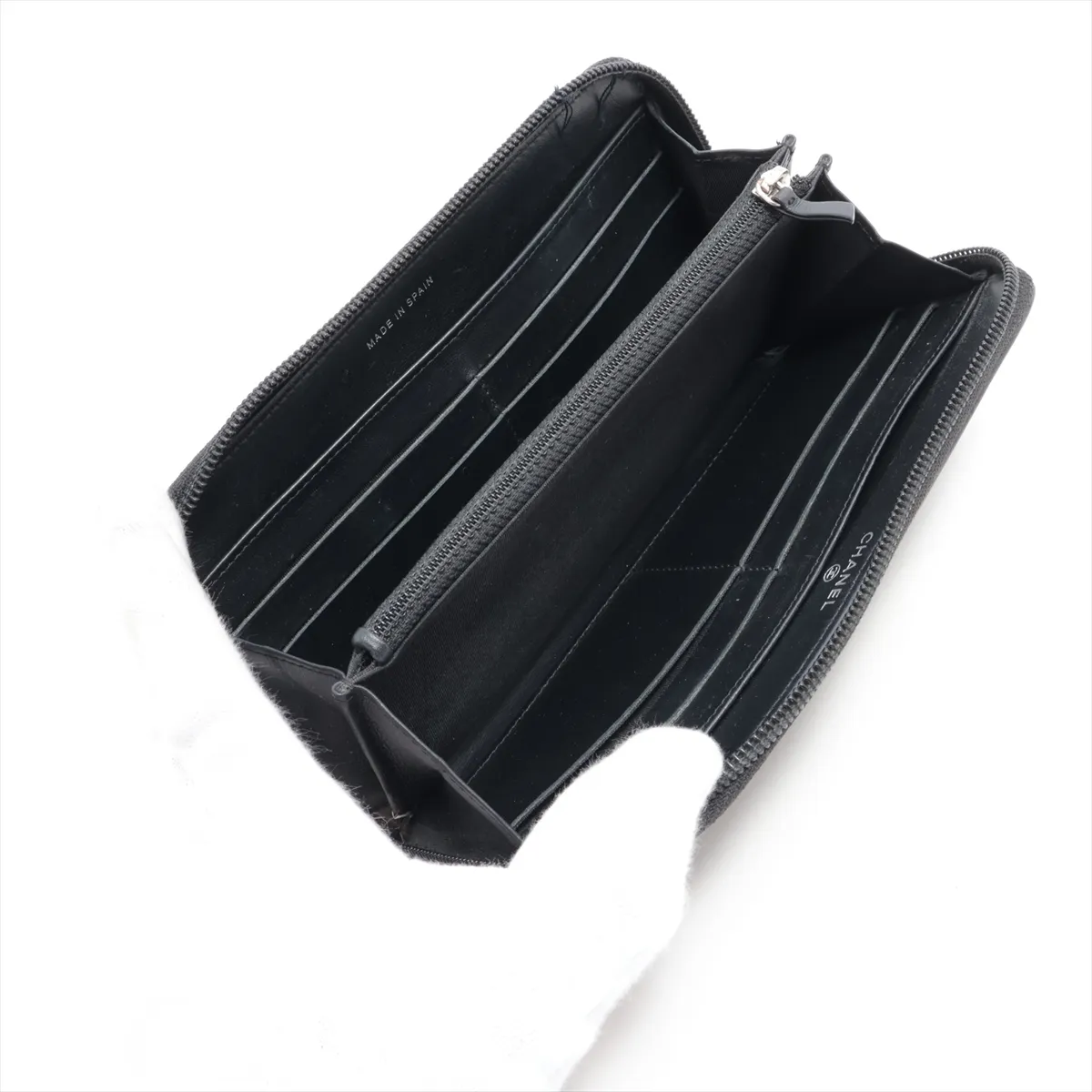 Coco Mark Caviar Skin Round Zip Wallet, Black, Silver Hardware, 23673926 — view 3
