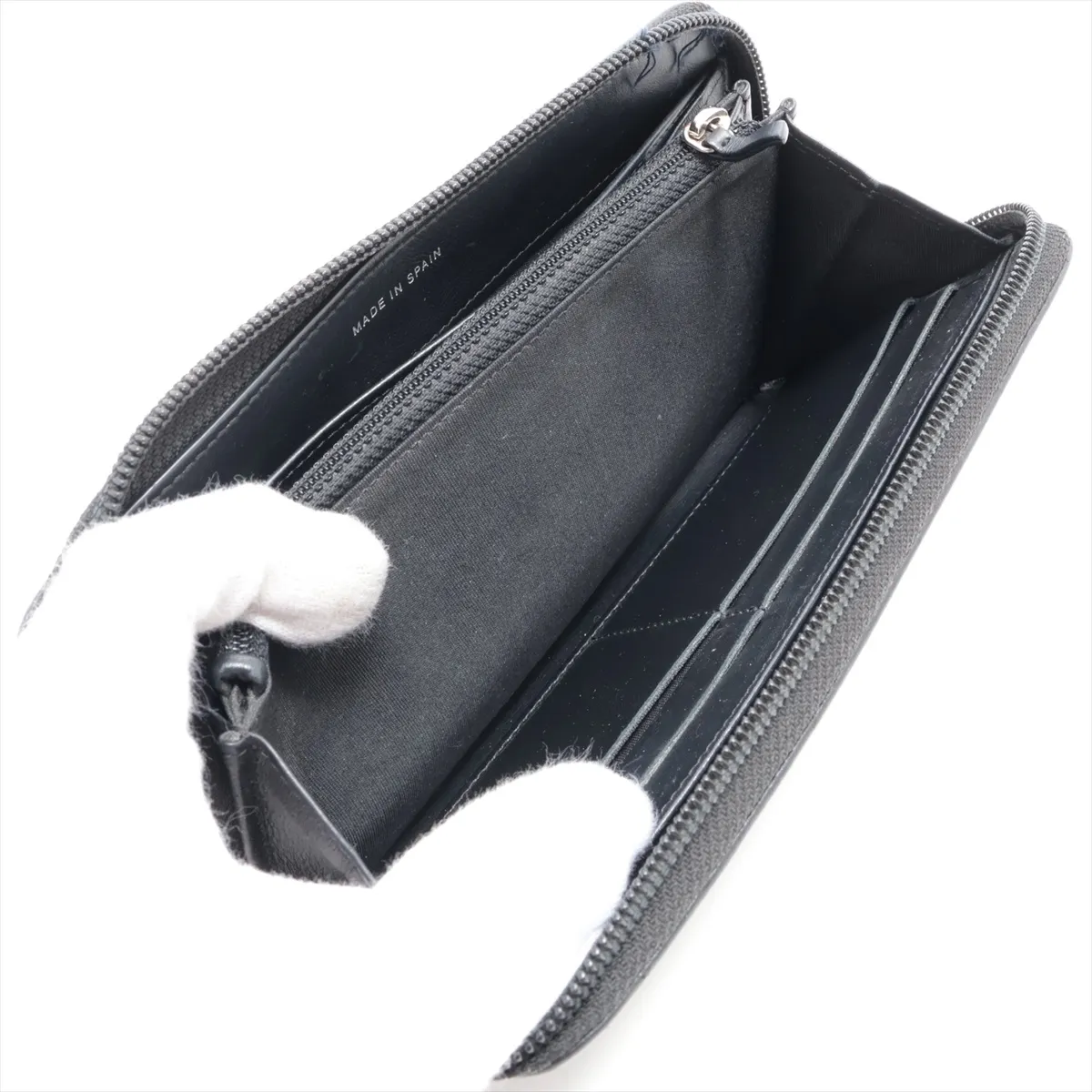 Coco Mark Caviar Skin Round Zip Wallet, Black, Silver Hardware, 23673926 — view 6