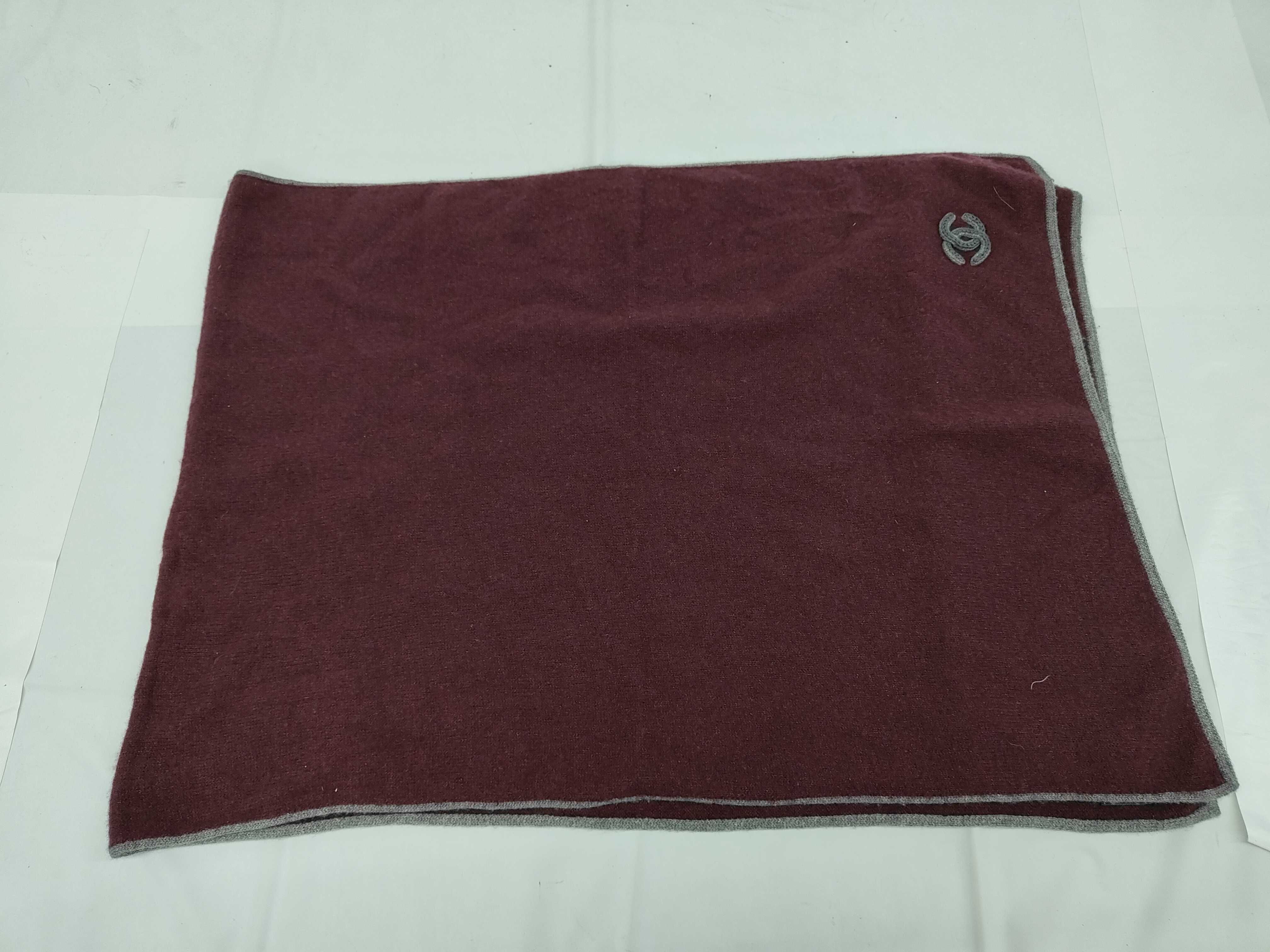 scarves, mufflers, and other accessories — view 2