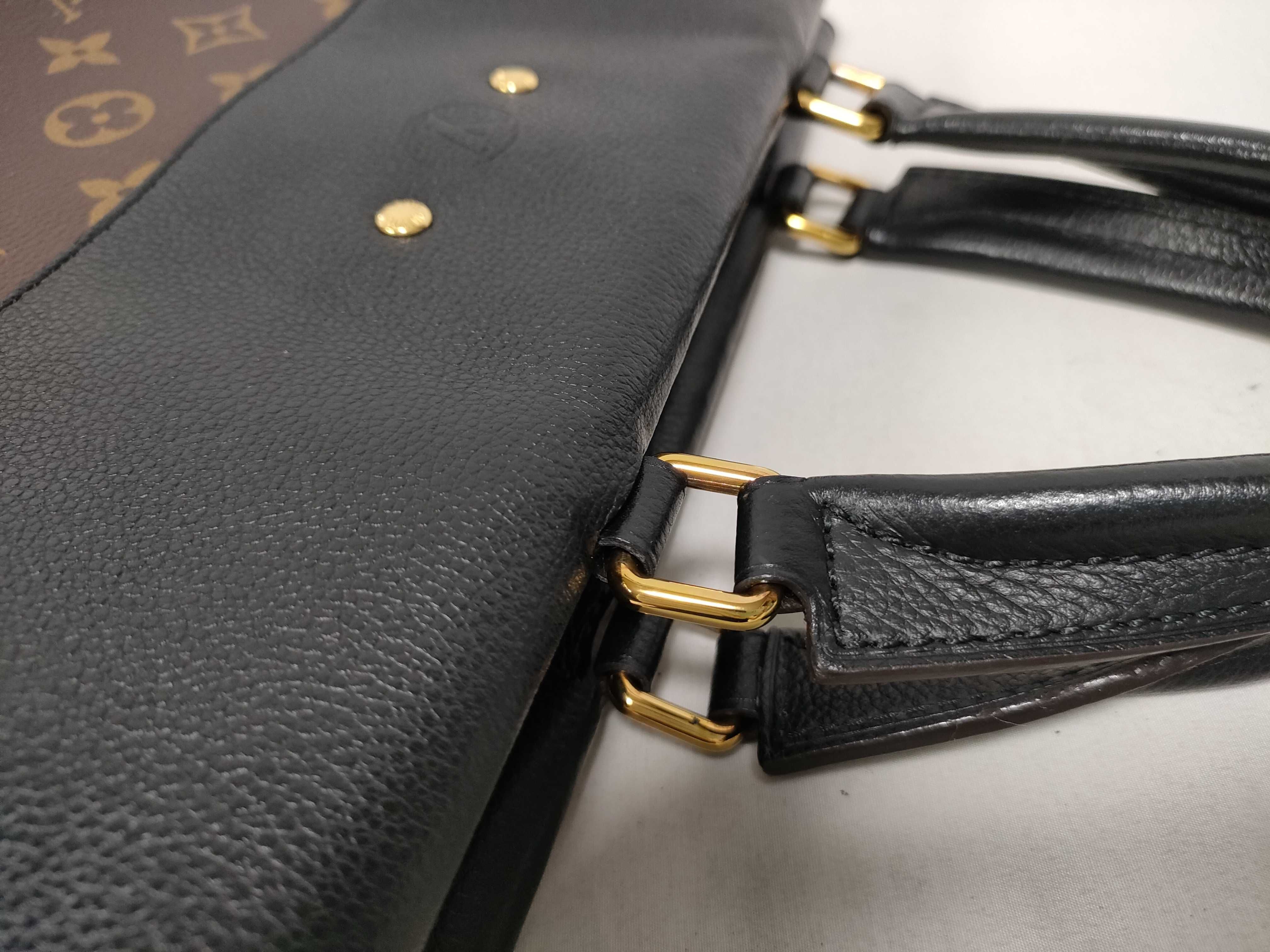 Monogram Louis Vuitton Venus Monogram M41737 Handbag — view 11