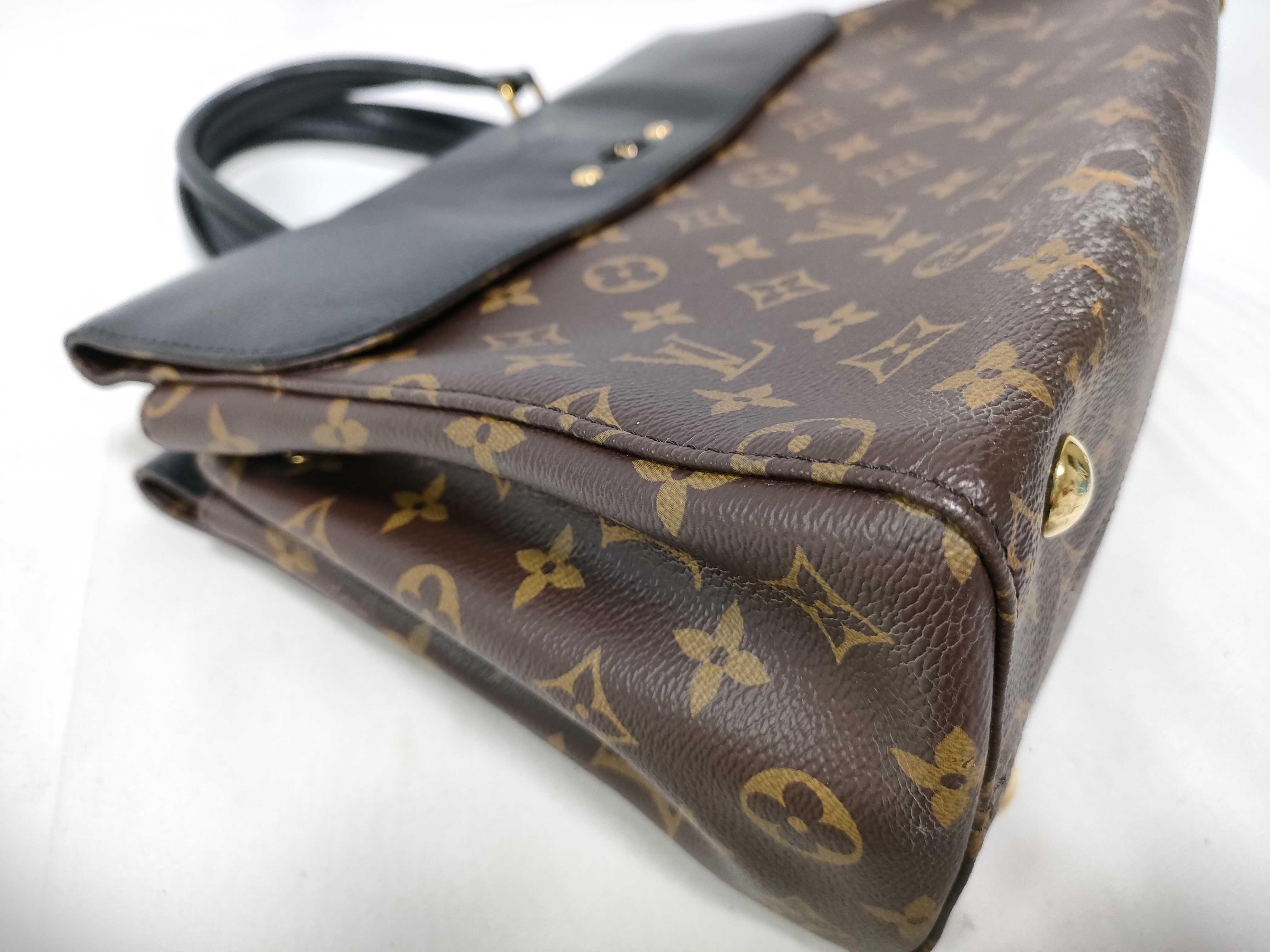 Monogram Louis Vuitton Venus Monogram M41737 Handbag — view 5