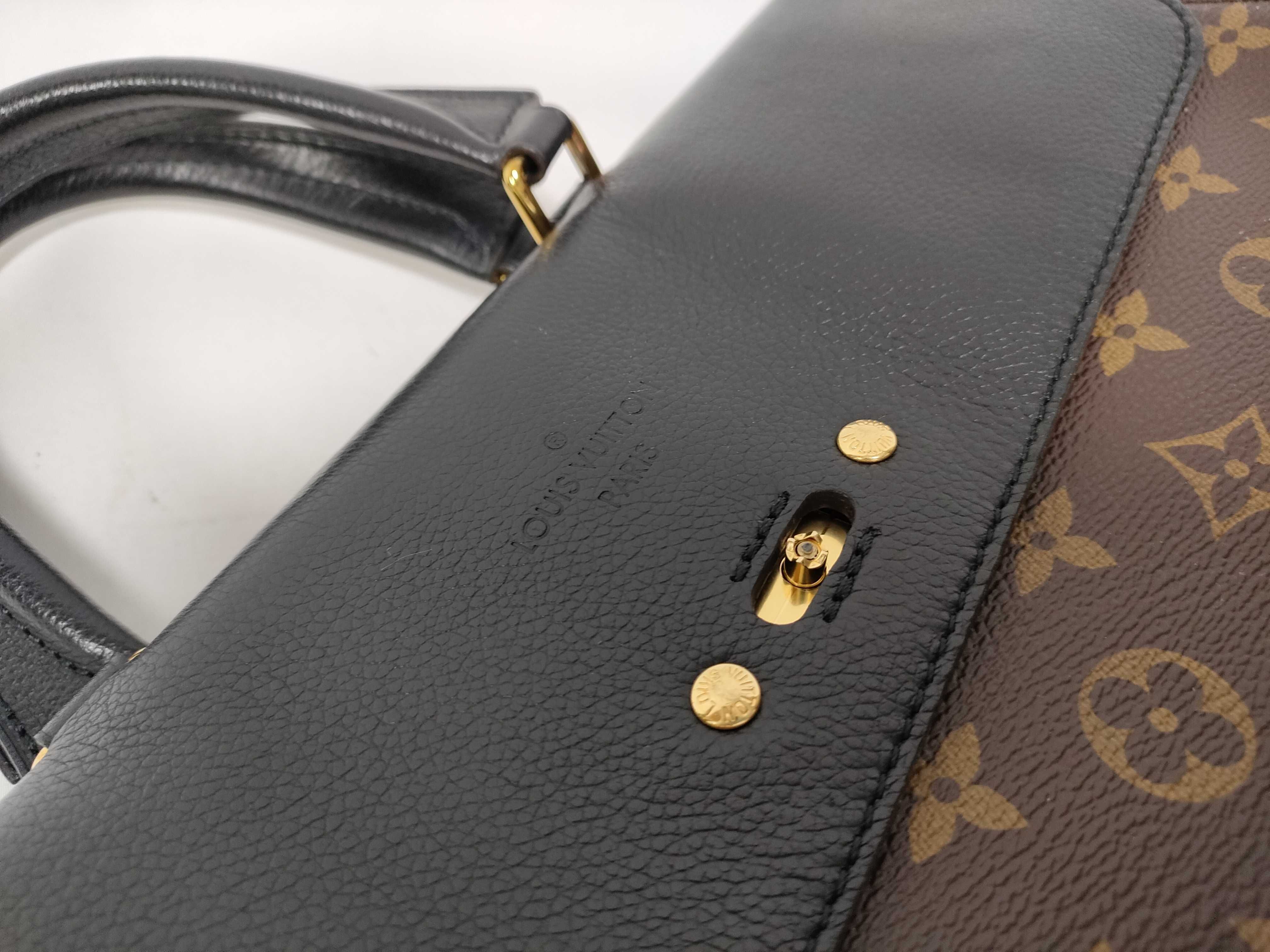 Monogram Louis Vuitton Venus Monogram M41737 Handbag — view 6