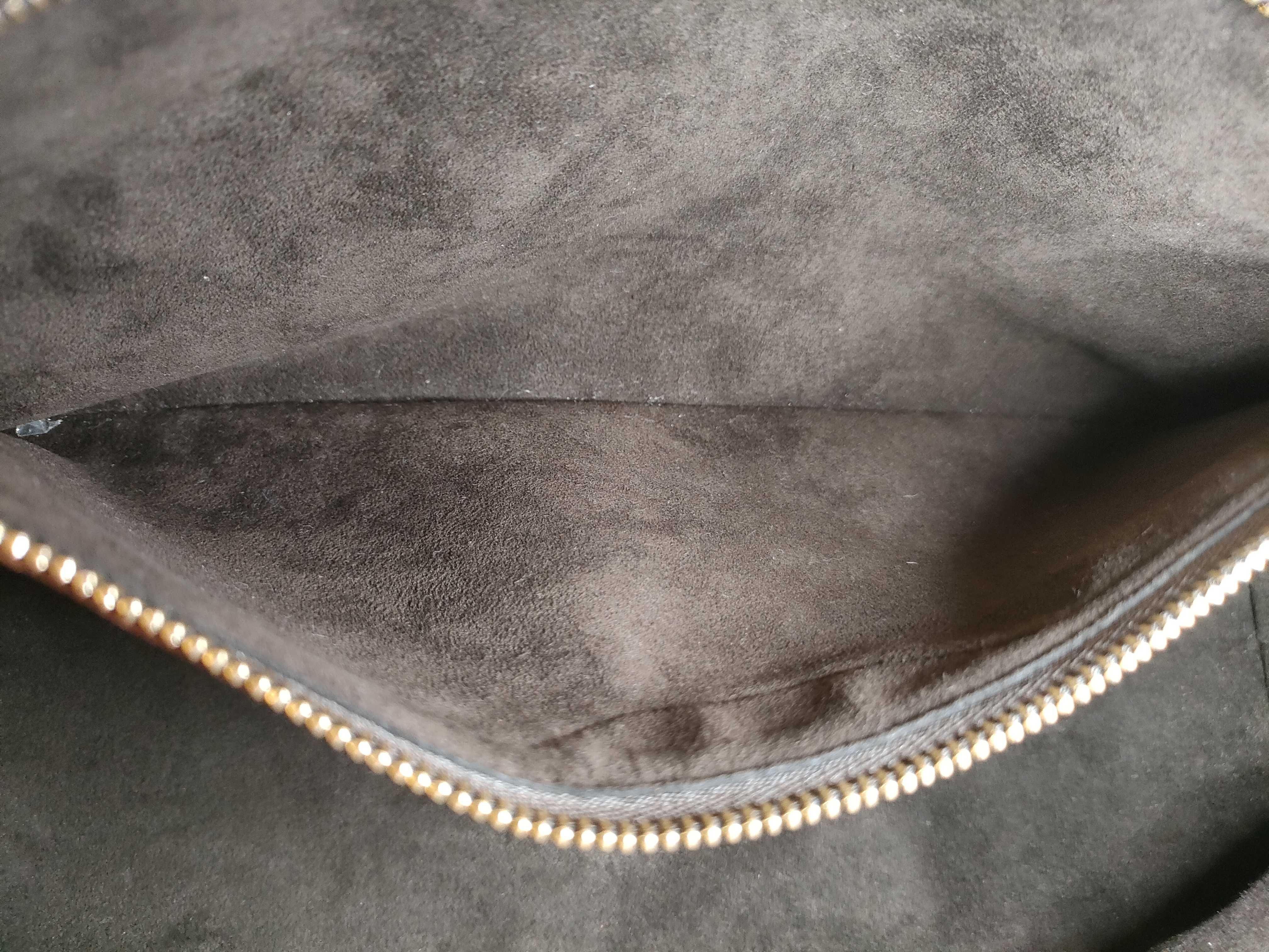 Monogram Louis Vuitton Monogram Wilshire PM Handbag — view 11
