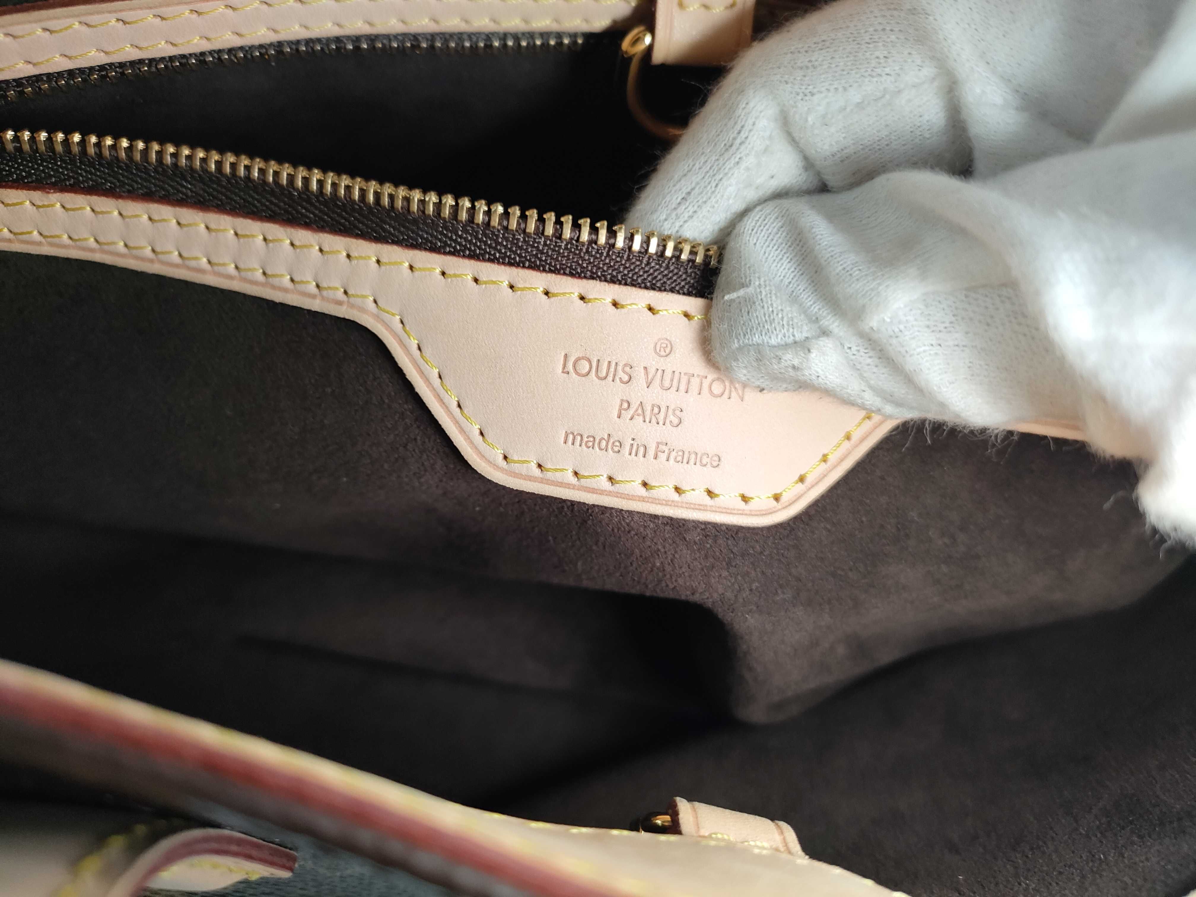 Monogram Louis Vuitton Monogram Wilshire PM Handbag — view 13