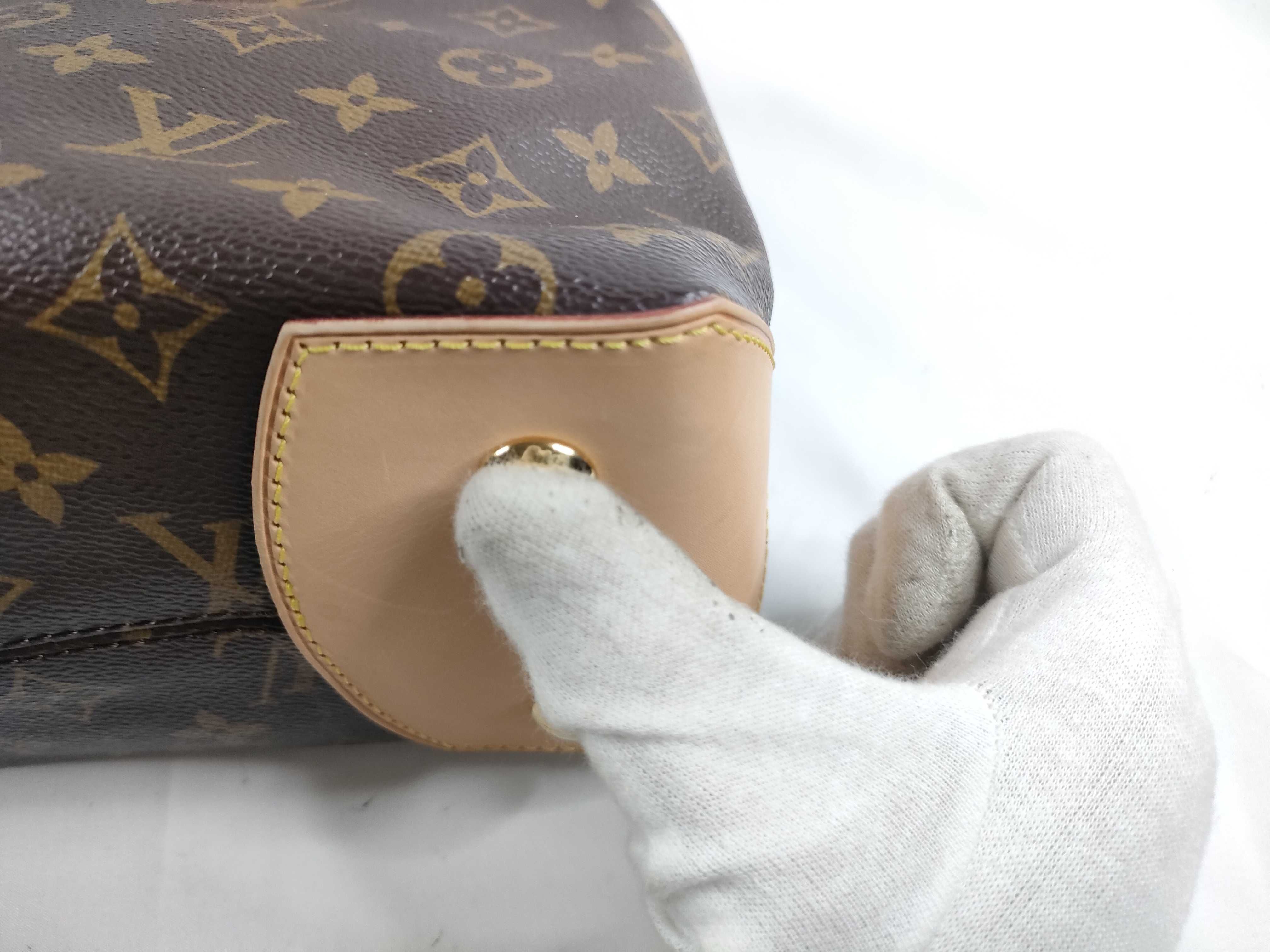 Monogram Louis Vuitton Monogram Wilshire PM Handbag — view 5