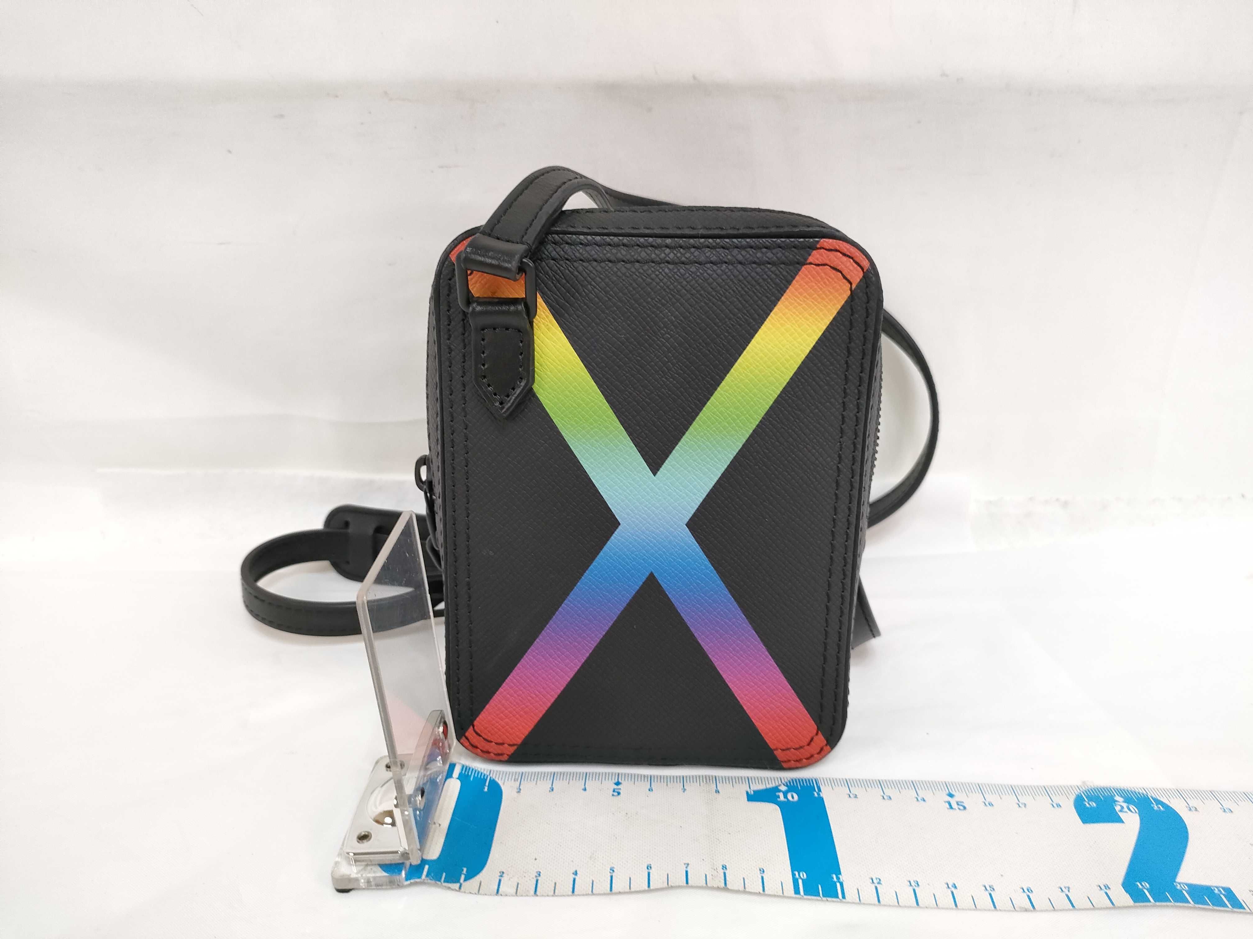Taiga Rainbow Danube Messenger M30332 CA1199 Shoulder Bag — view 2