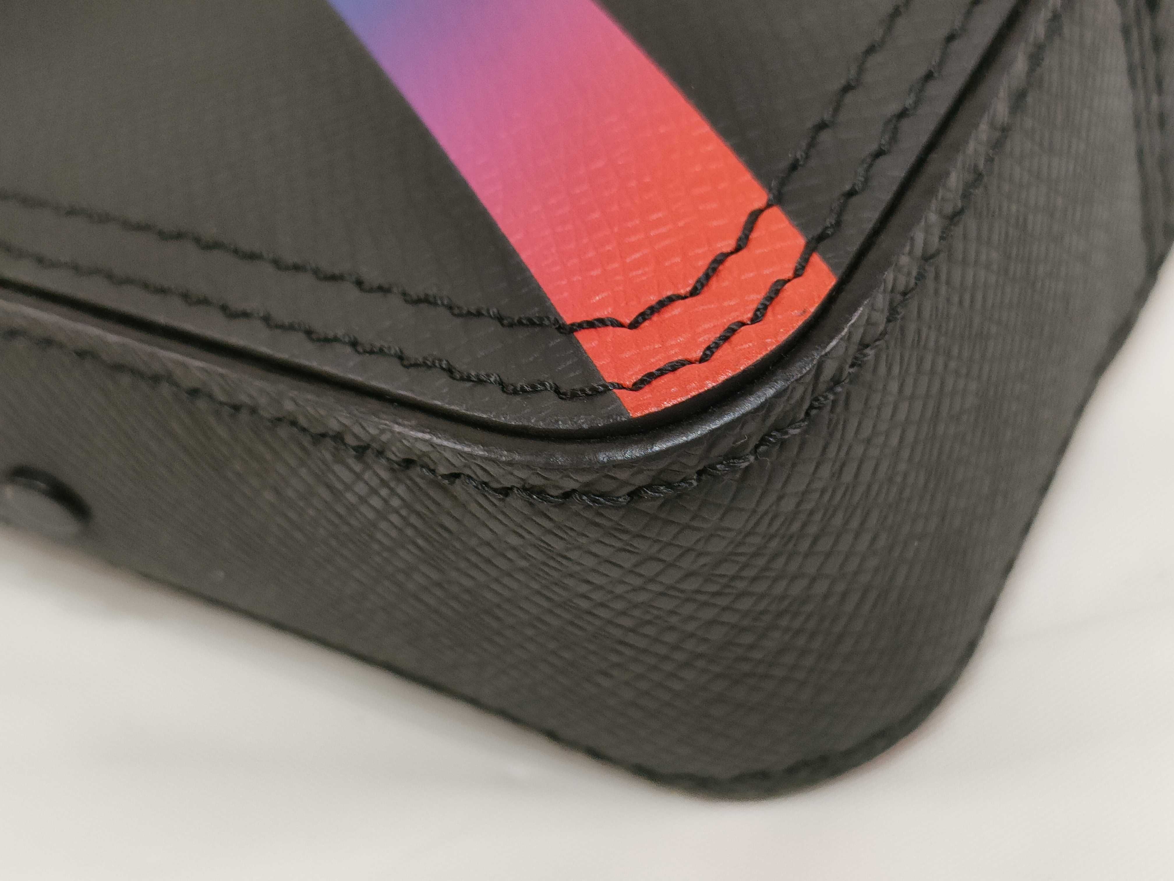 Taiga Rainbow Danube Messenger M30332 CA1199 Shoulder Bag — view 8