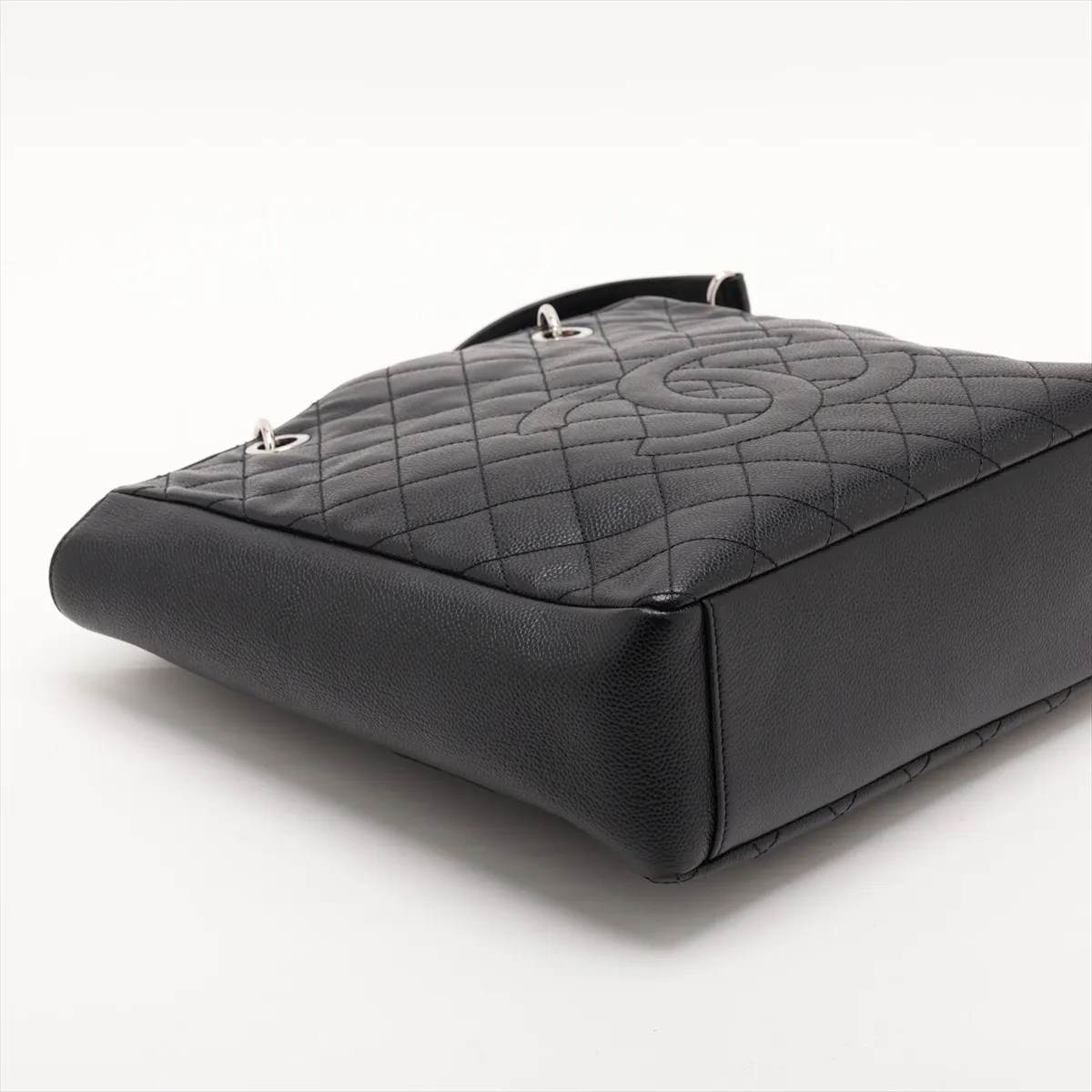 Matelassé Caviar Skin Chain Tote Bag, Black with Silver Hardware, Item No. 16841490 (Serial Number 16) — view 4