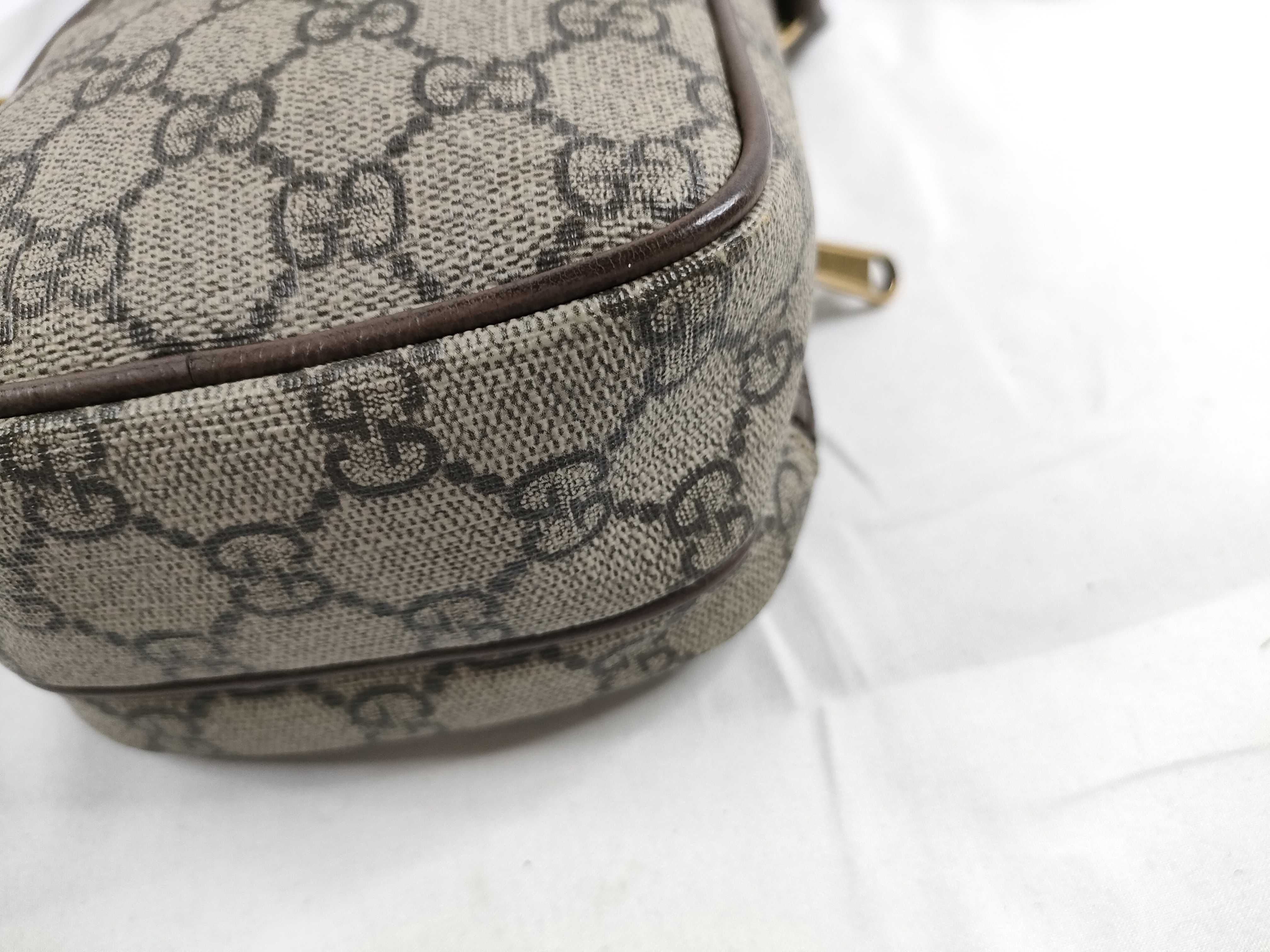 GG Supreme Shoulder Bag — view 5