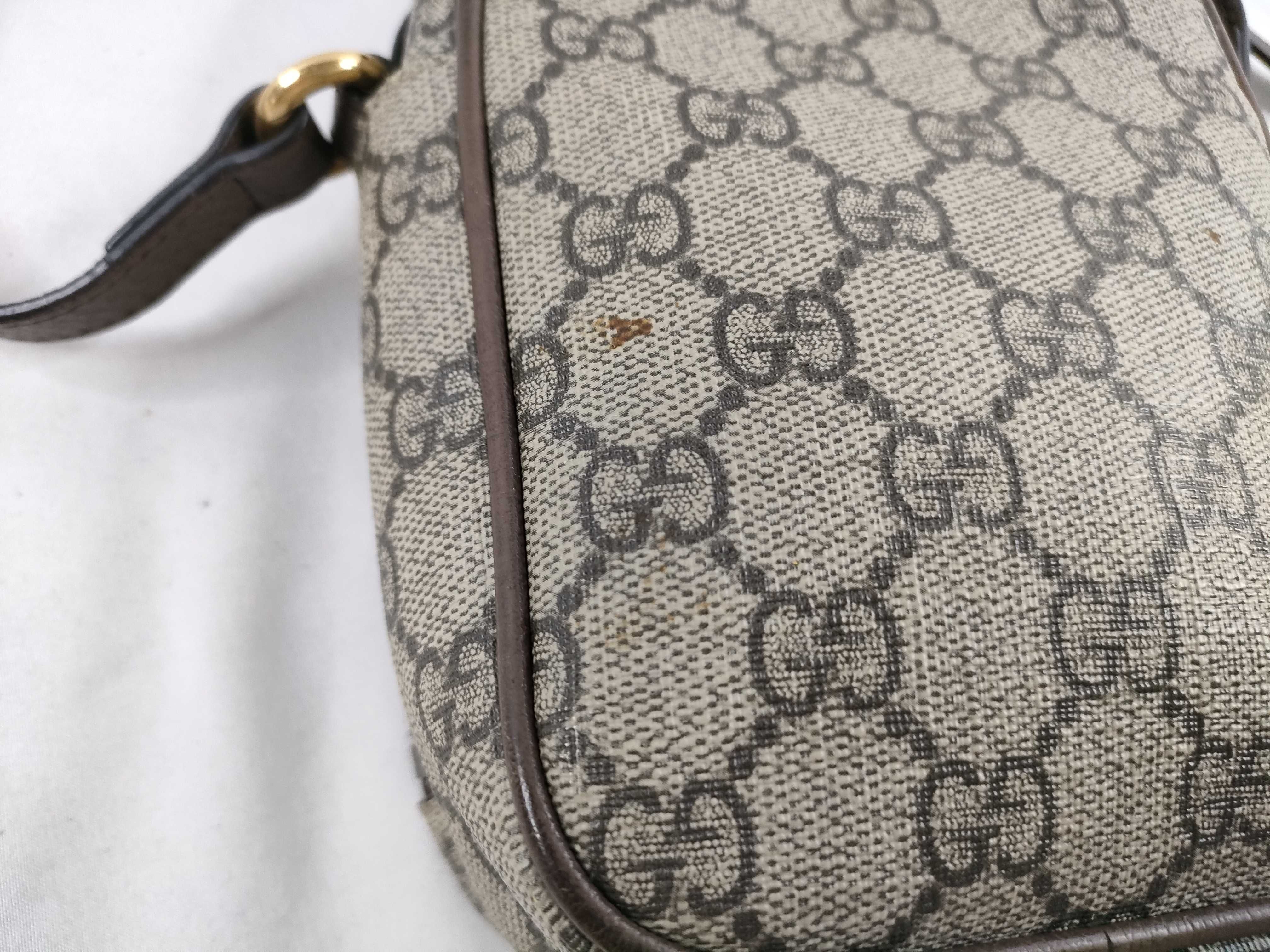 GG Supreme Shoulder Bag — view 6