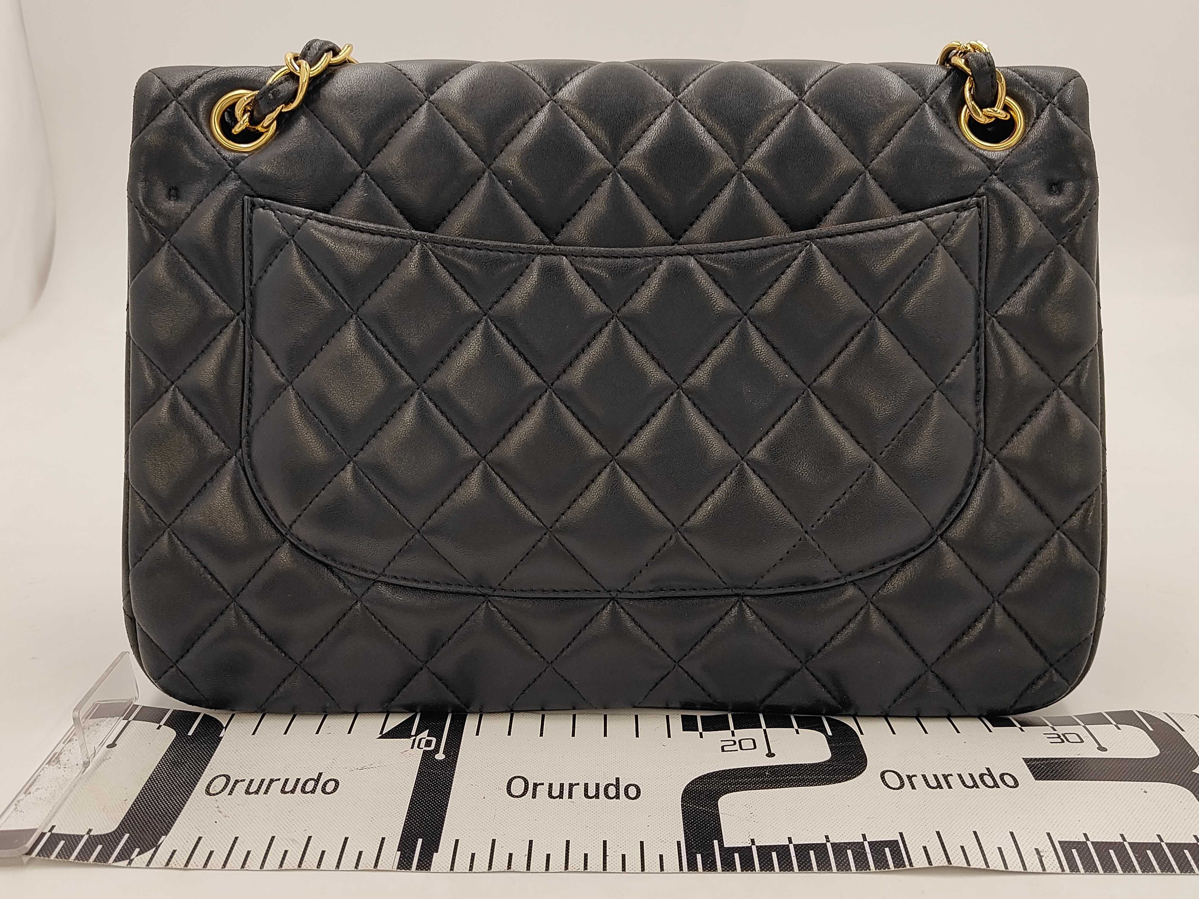 Matelassé 30 Double Flap Chain Shoulder Bag, Lambskin, Black — view 2