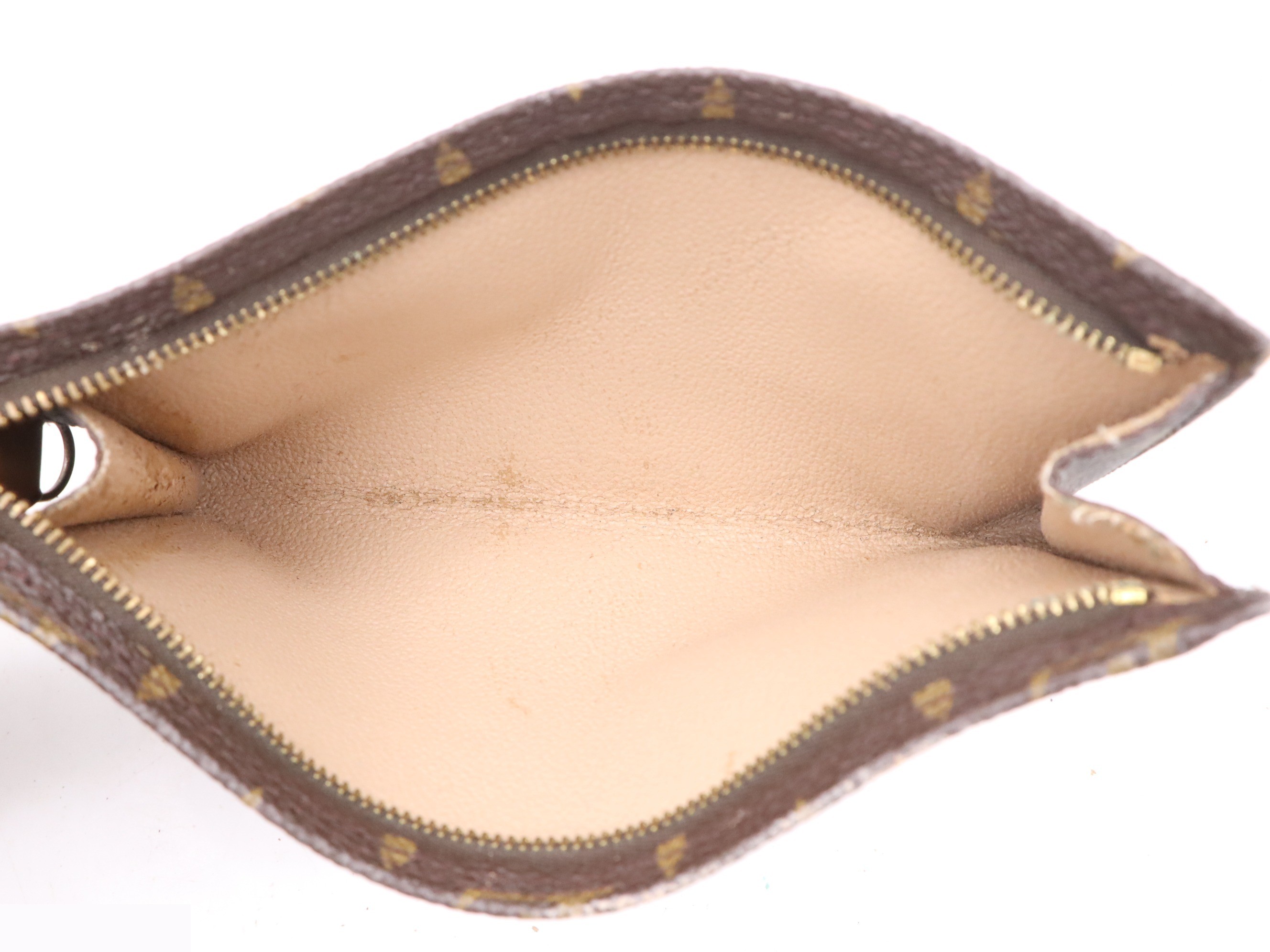 Bucket GM with pouch — view 12