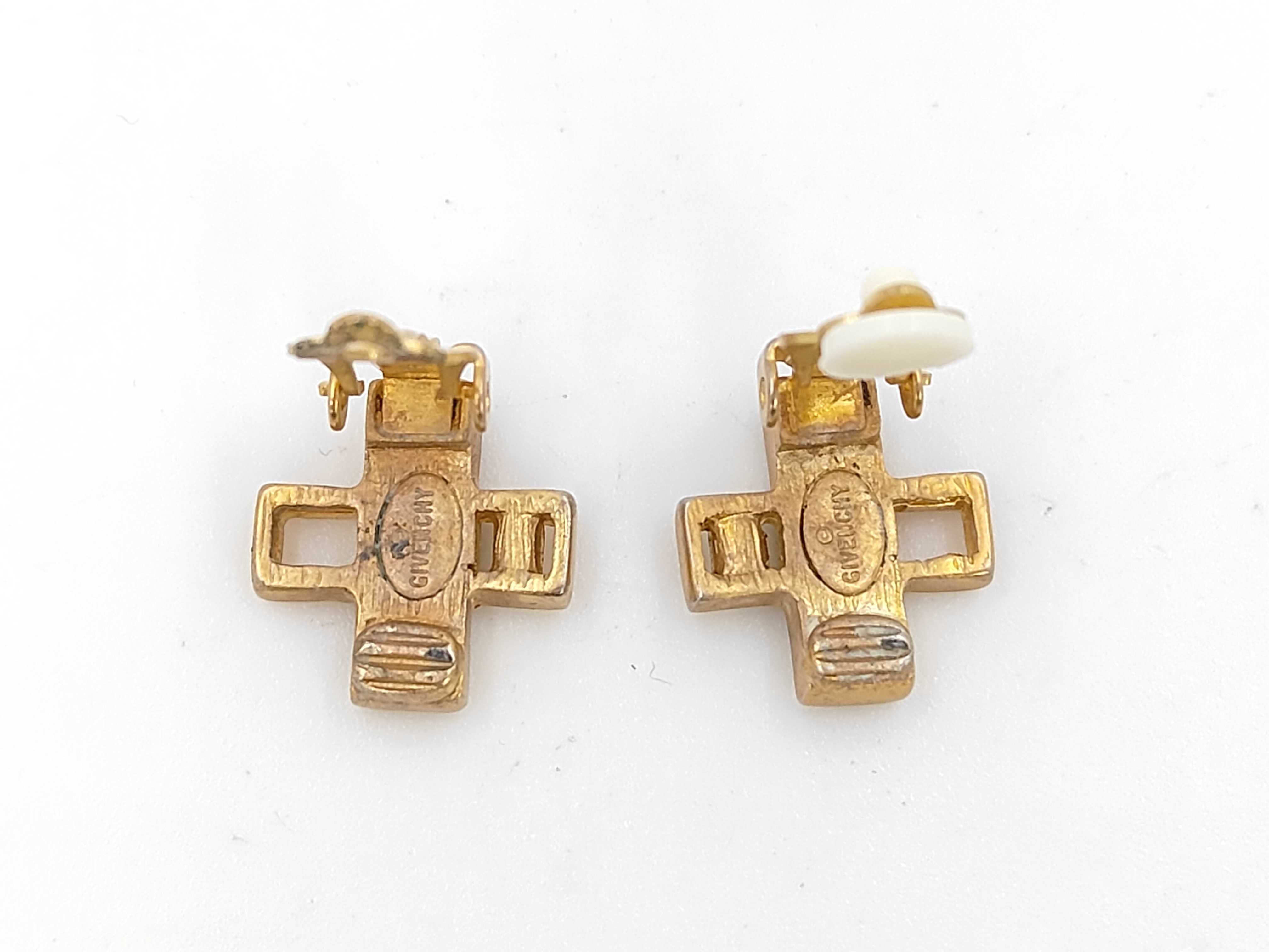 earrings — view 2