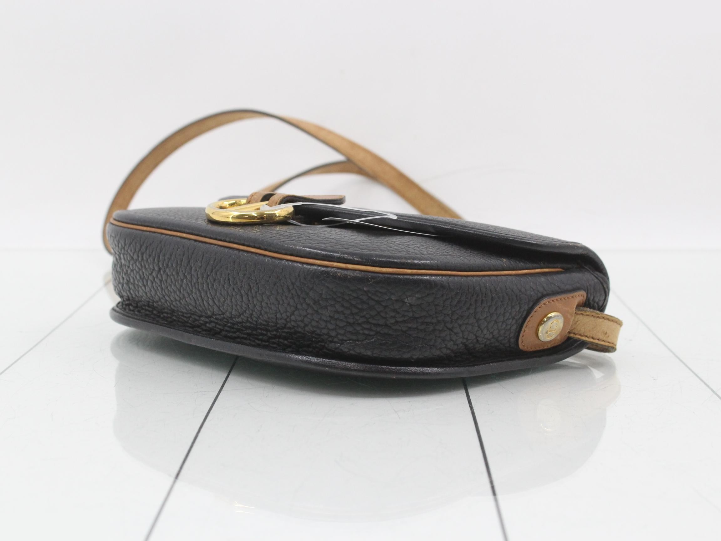 Leather shoulder bag — view 6