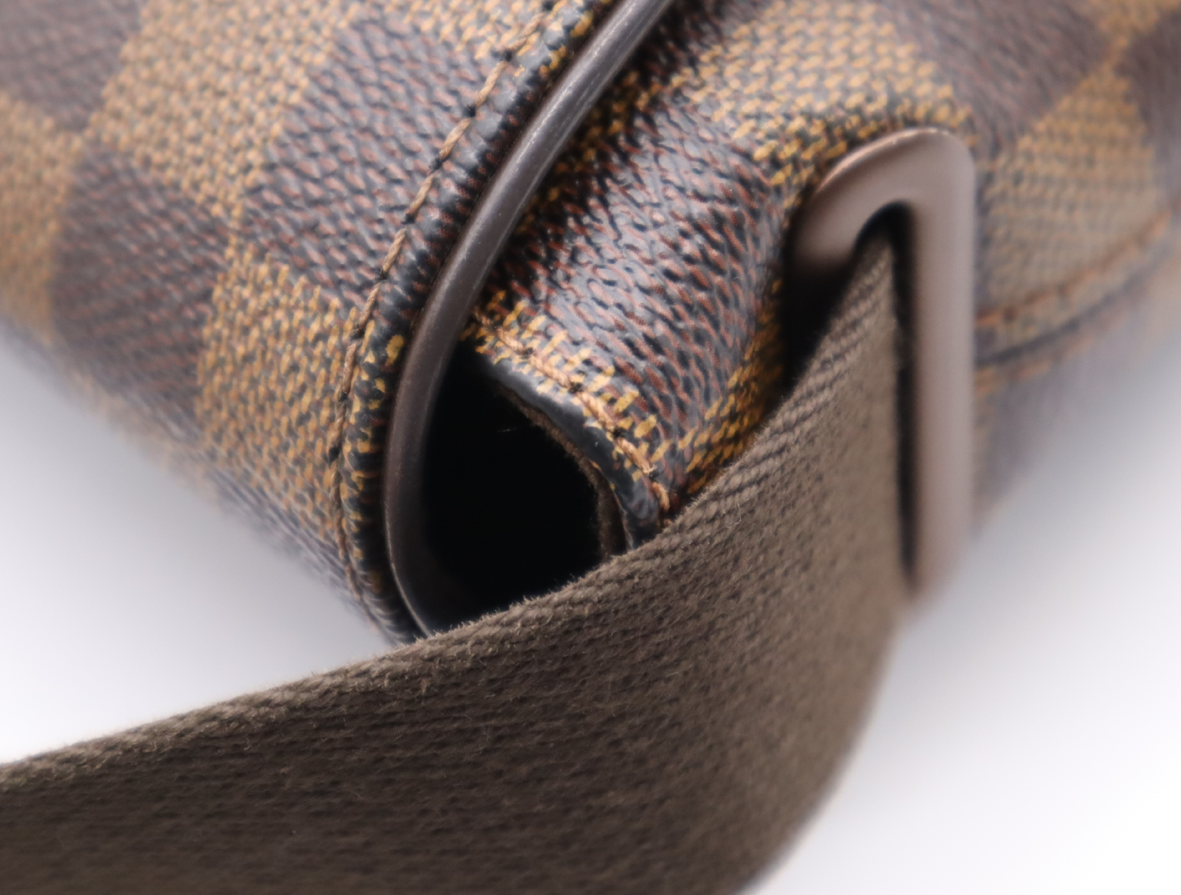 N51211 Damier Brooklyn MM Shoulder Bag — view 9