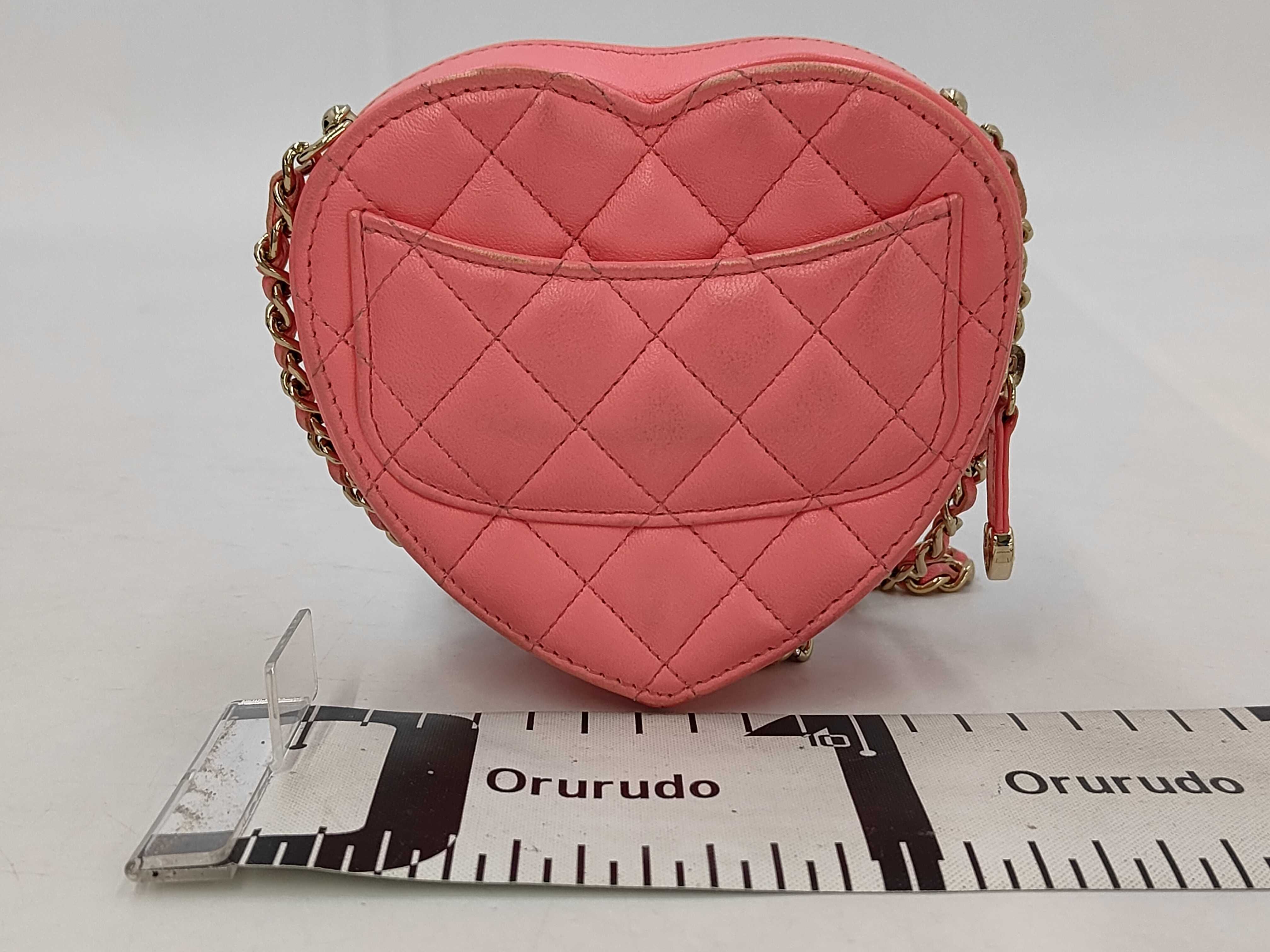 Matelassé Heart Shoulder Bag — view 2