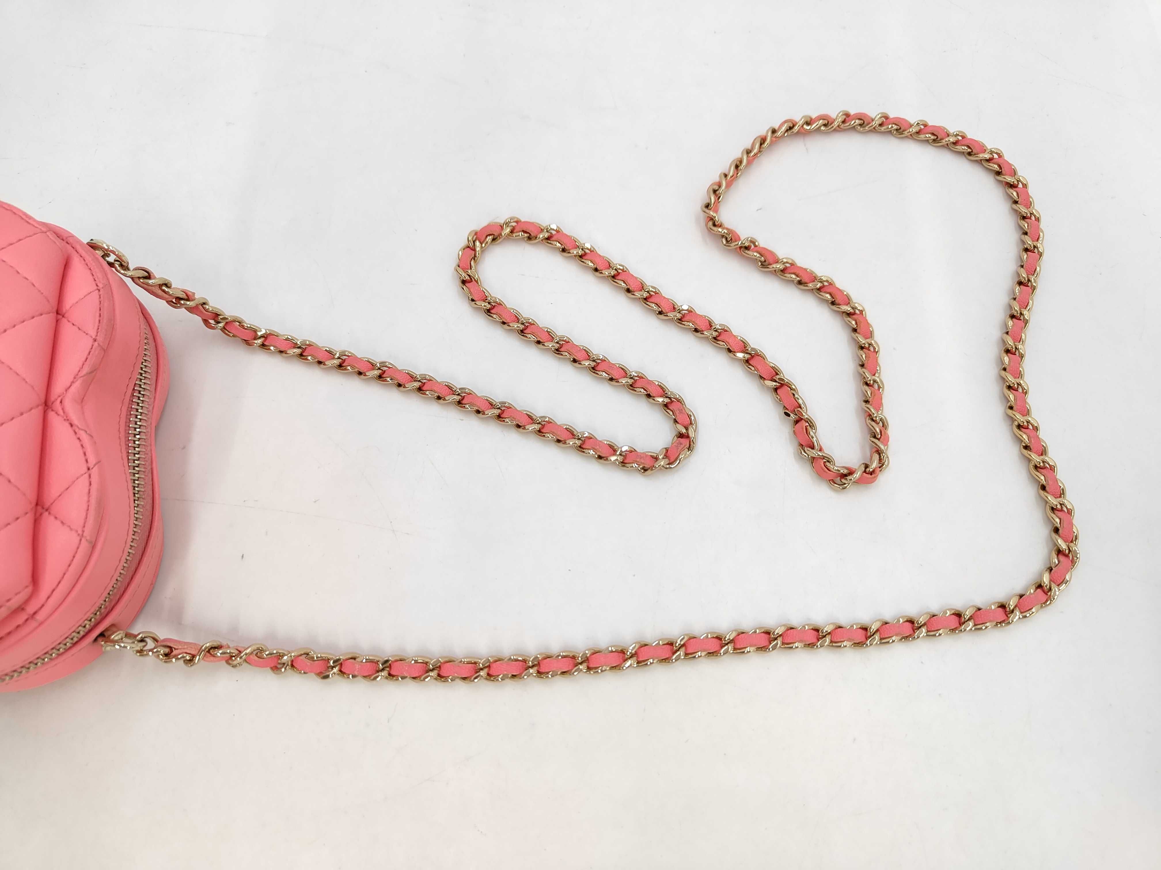 Matelassé Heart Shoulder Bag — view 5