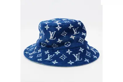 Tag attached Chapeau LV Match Bucket Hat, Blue, M77760