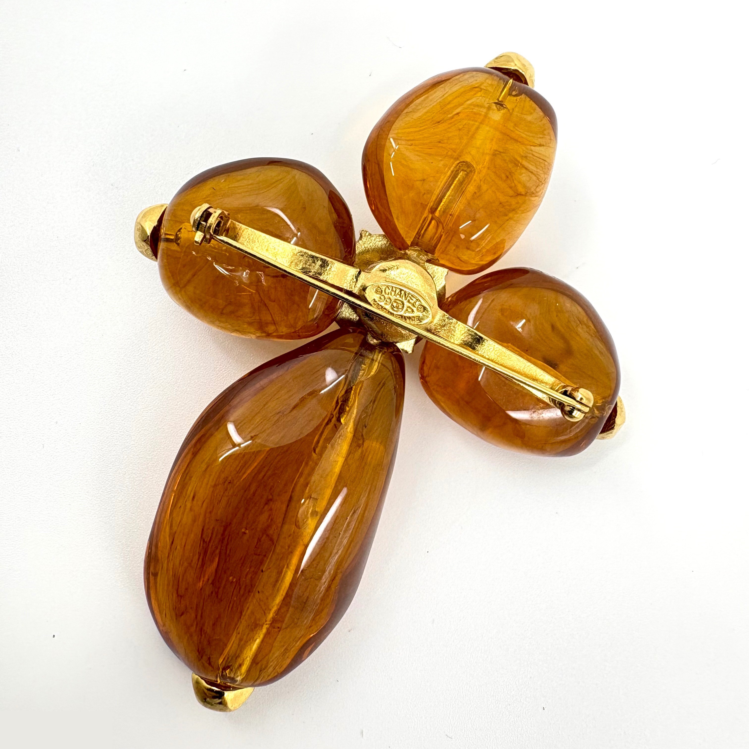 99P Cross (Precious Metal) Brooch — view 3