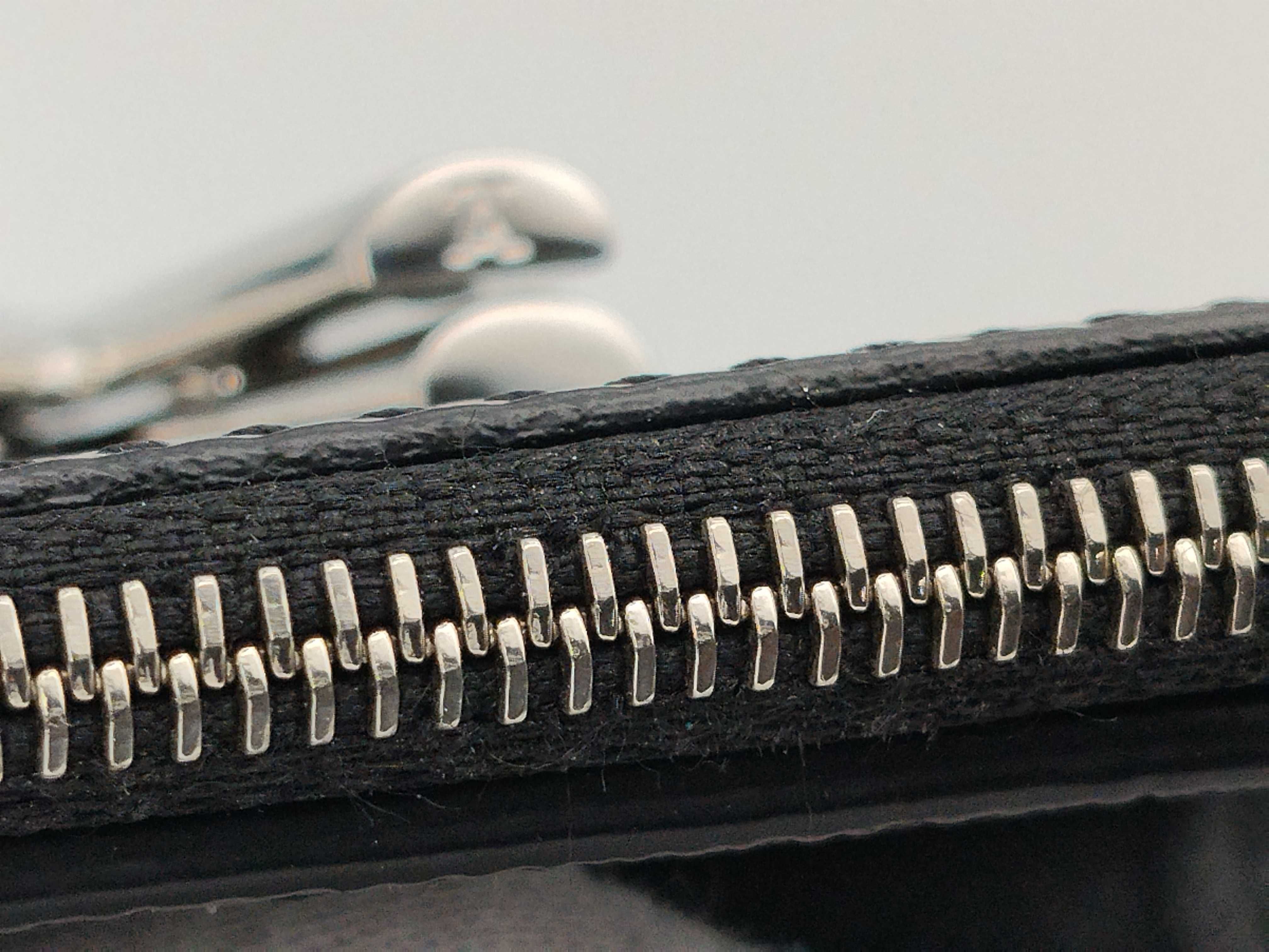 Epi Twist Compact Wallet with Dust Bag — view 12