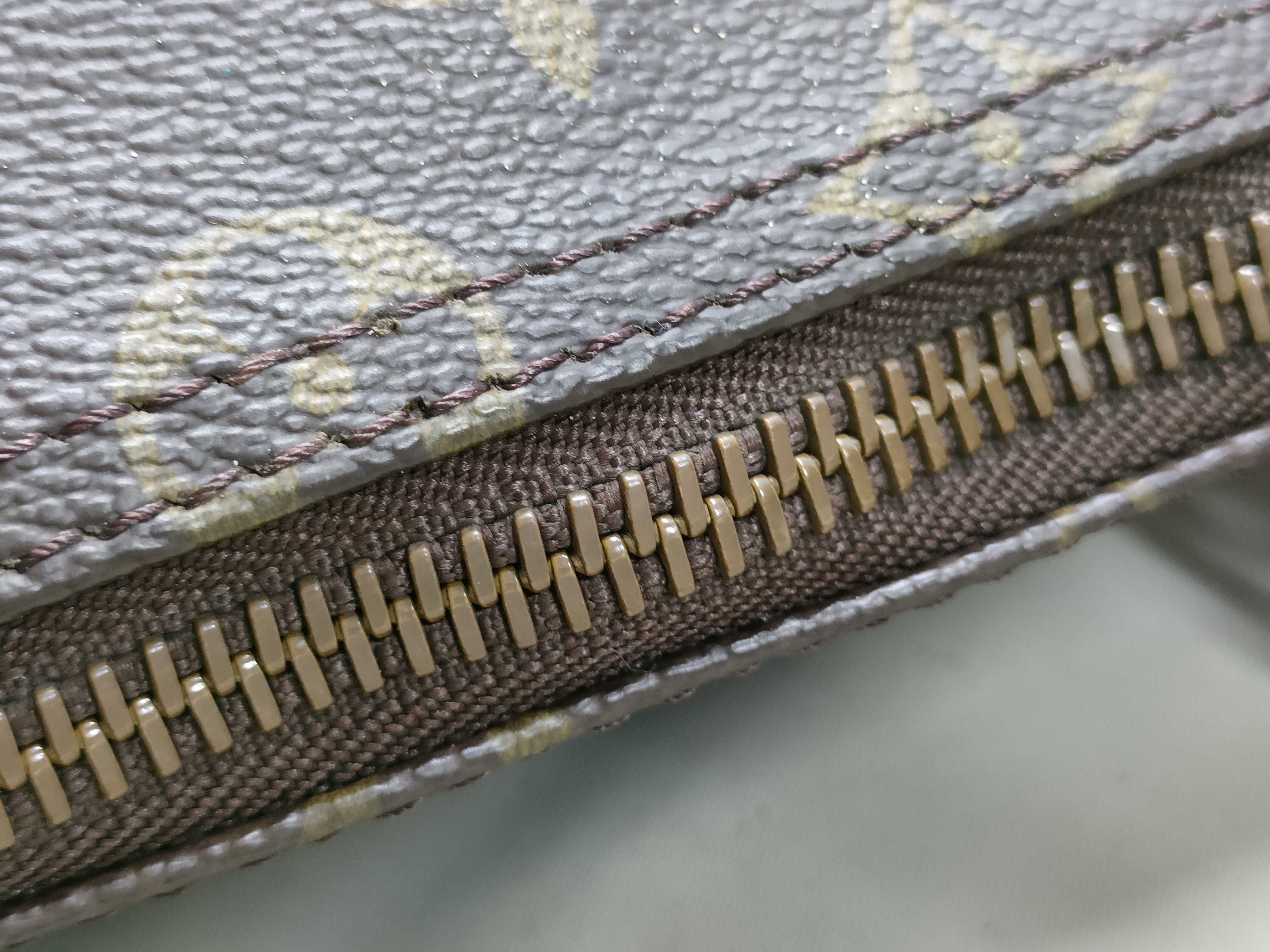 Monogram M41426 Keepall 50 Boston Bag — view 9