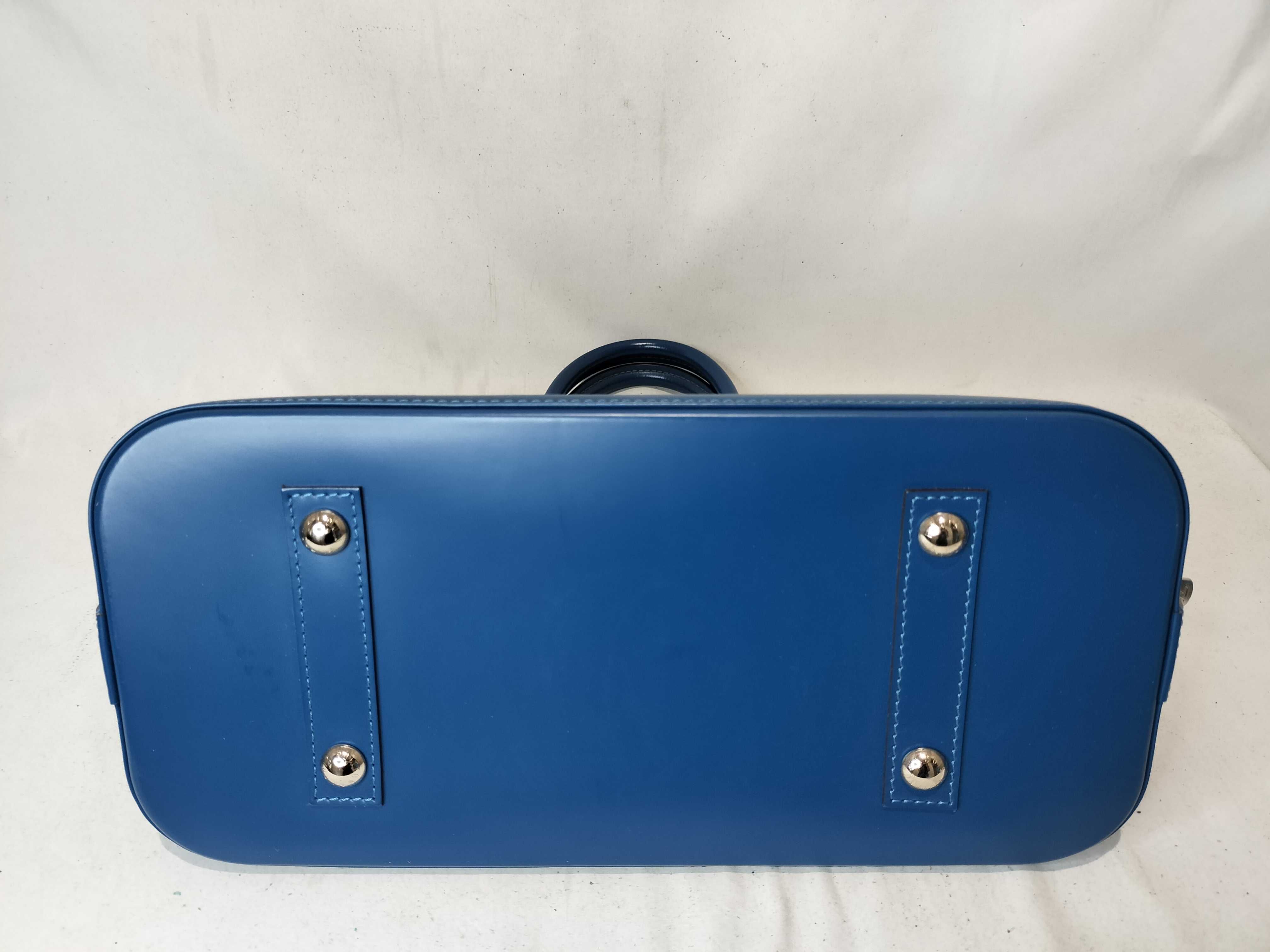 Epi Alma MM Handbag — view 7