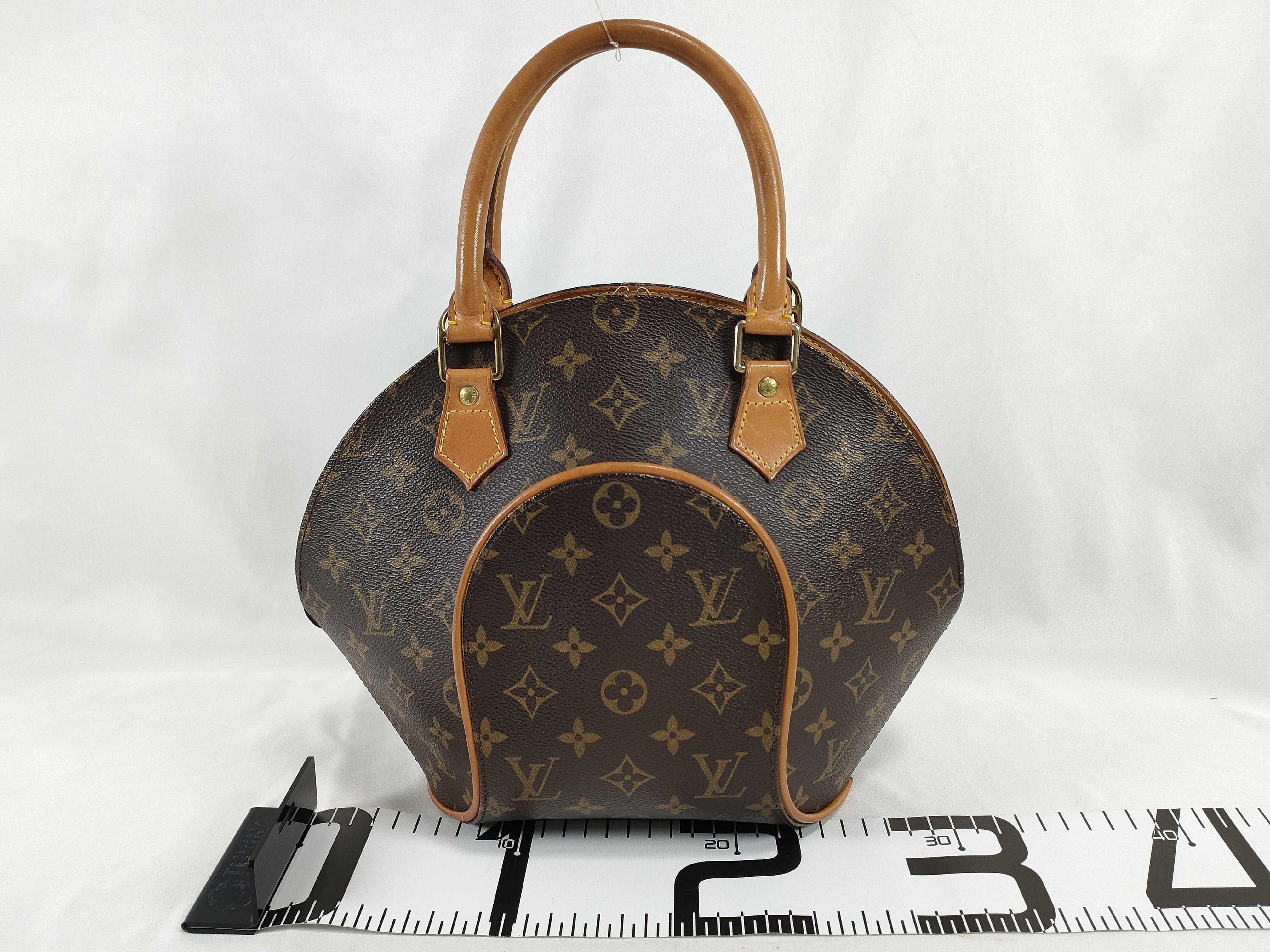 Monogram Ellipse PM / Monogram / M42238 / MI0988 Handbag — view 2