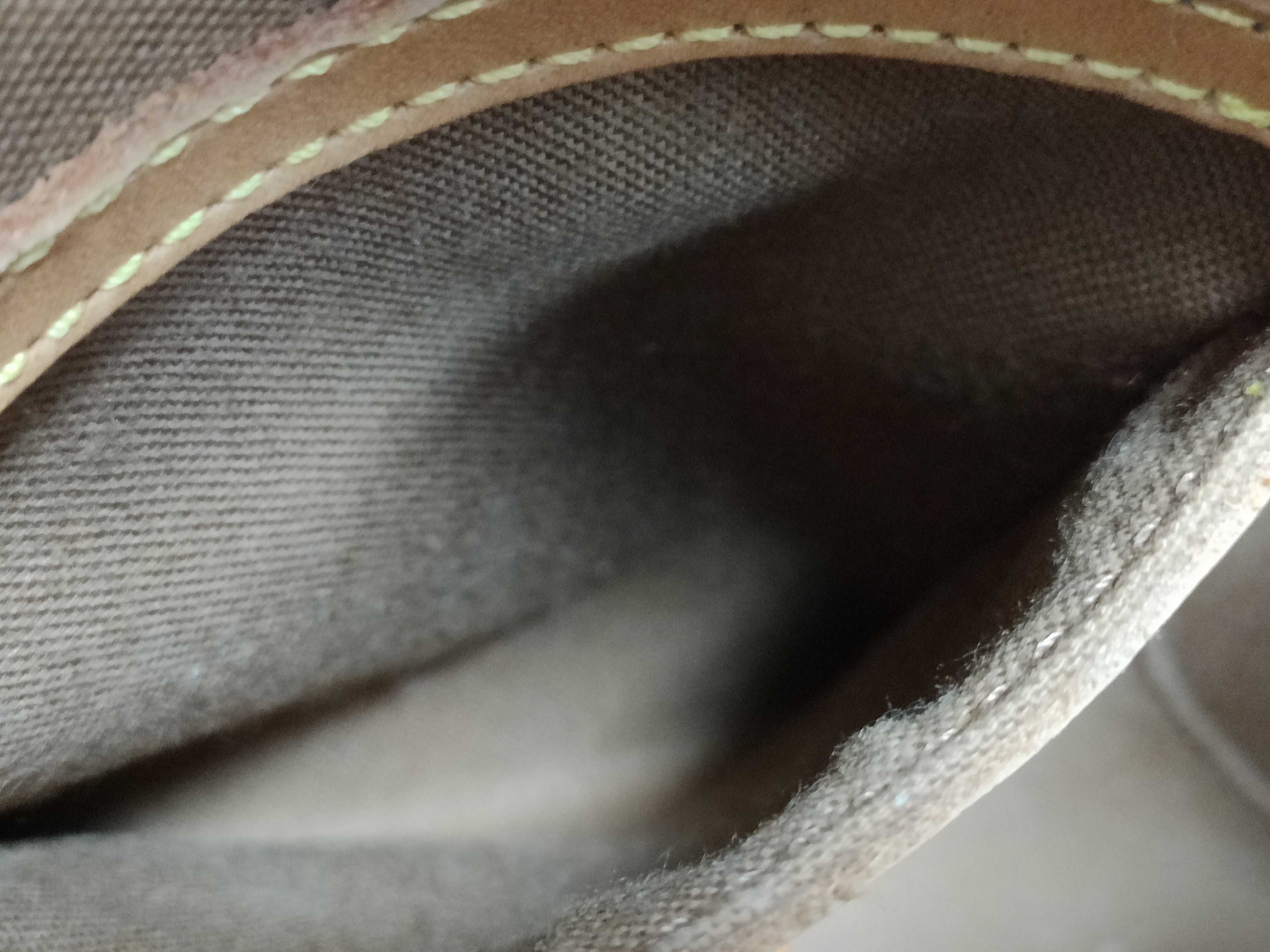 Monogram Ellipse PM / Monogram / M42238 / MI0988 Handbag — view 11