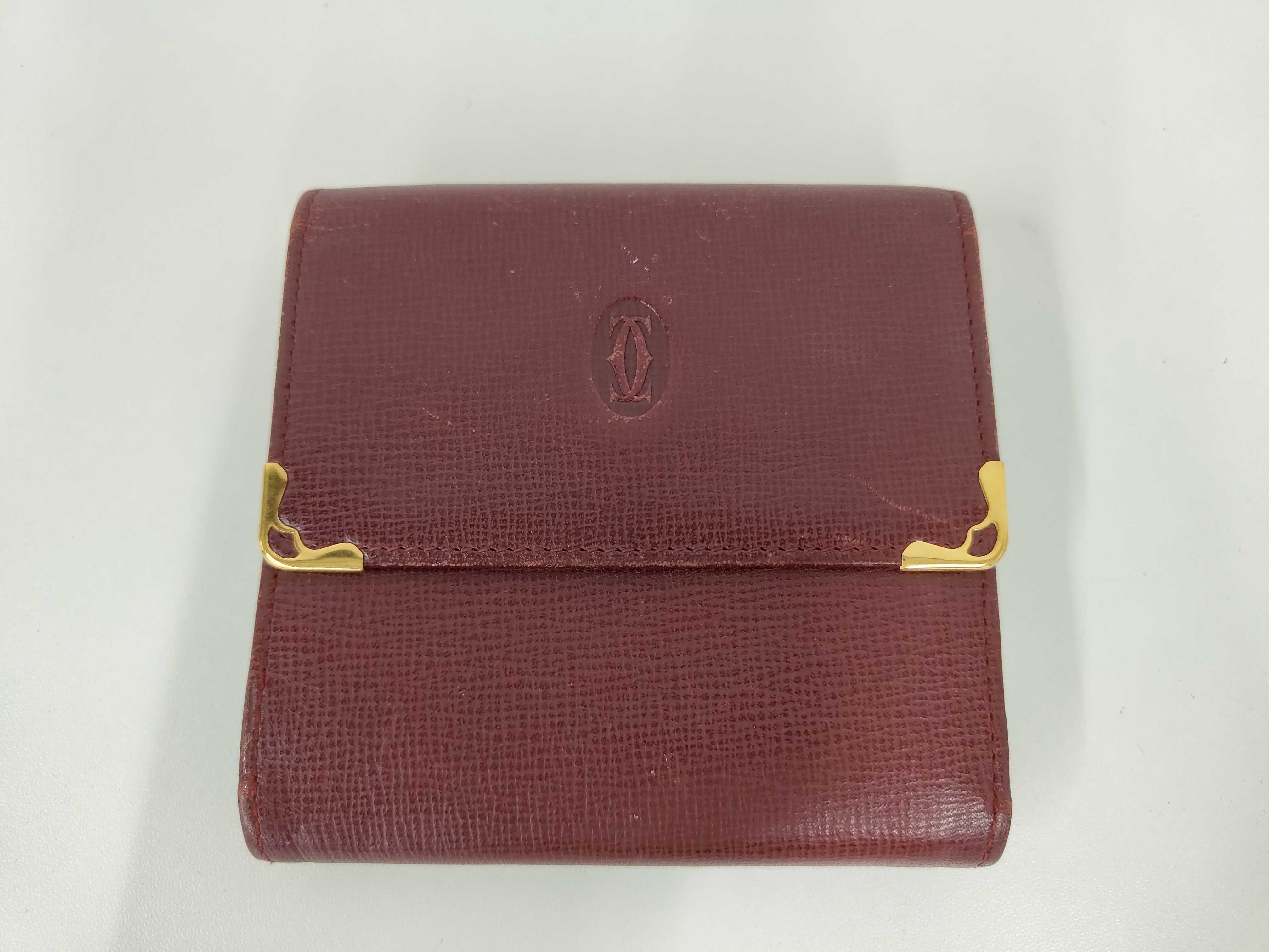 Must Tri-fold Wallet with Clasp