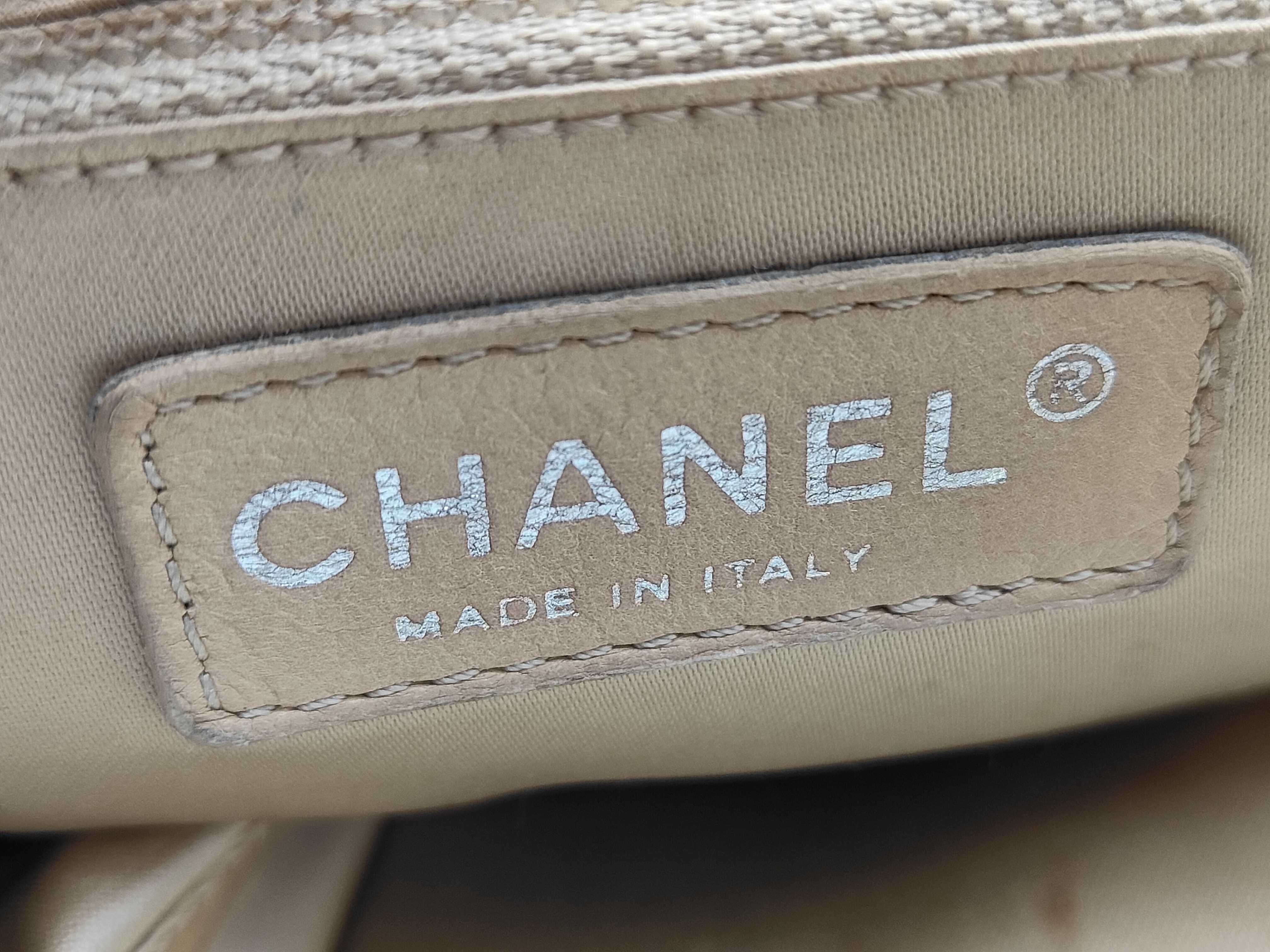 Coco Mark Chain Shoulder Bag — view 11