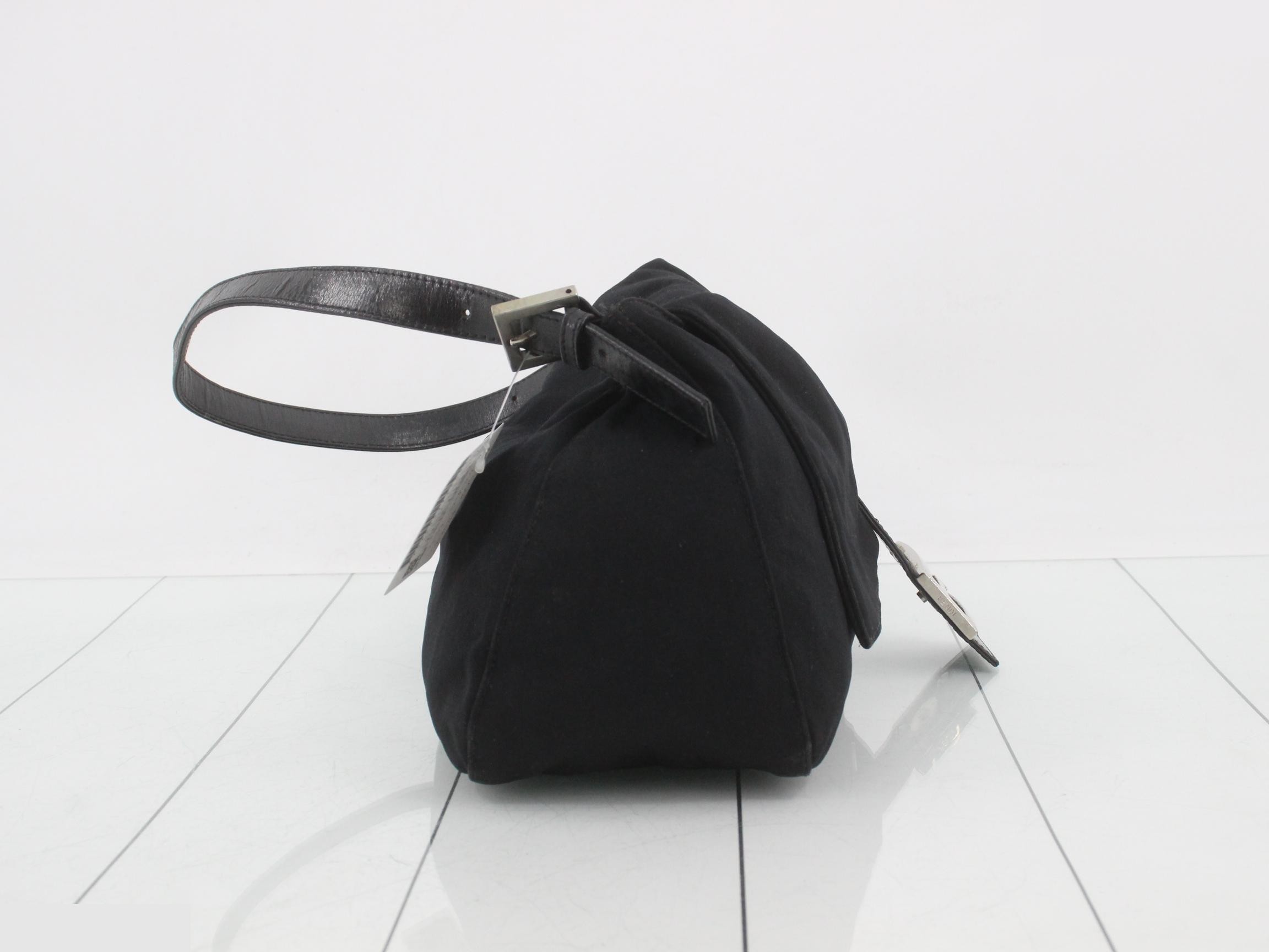 Mamma Bucket Shoulder Bag — view 4