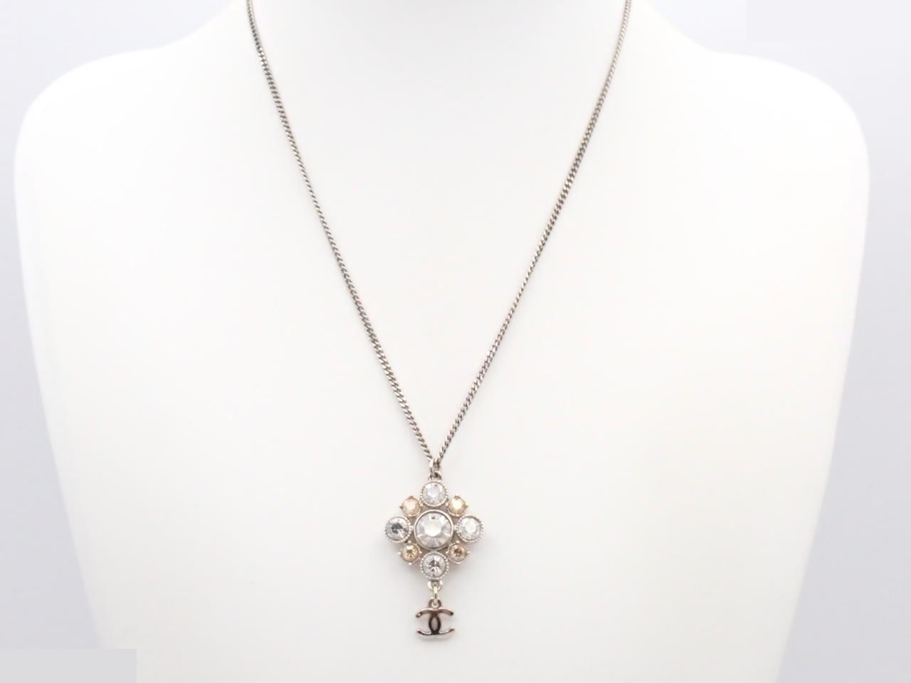 Coco Mark Necklace Flower Motif Rhinestone 10V — view 3
