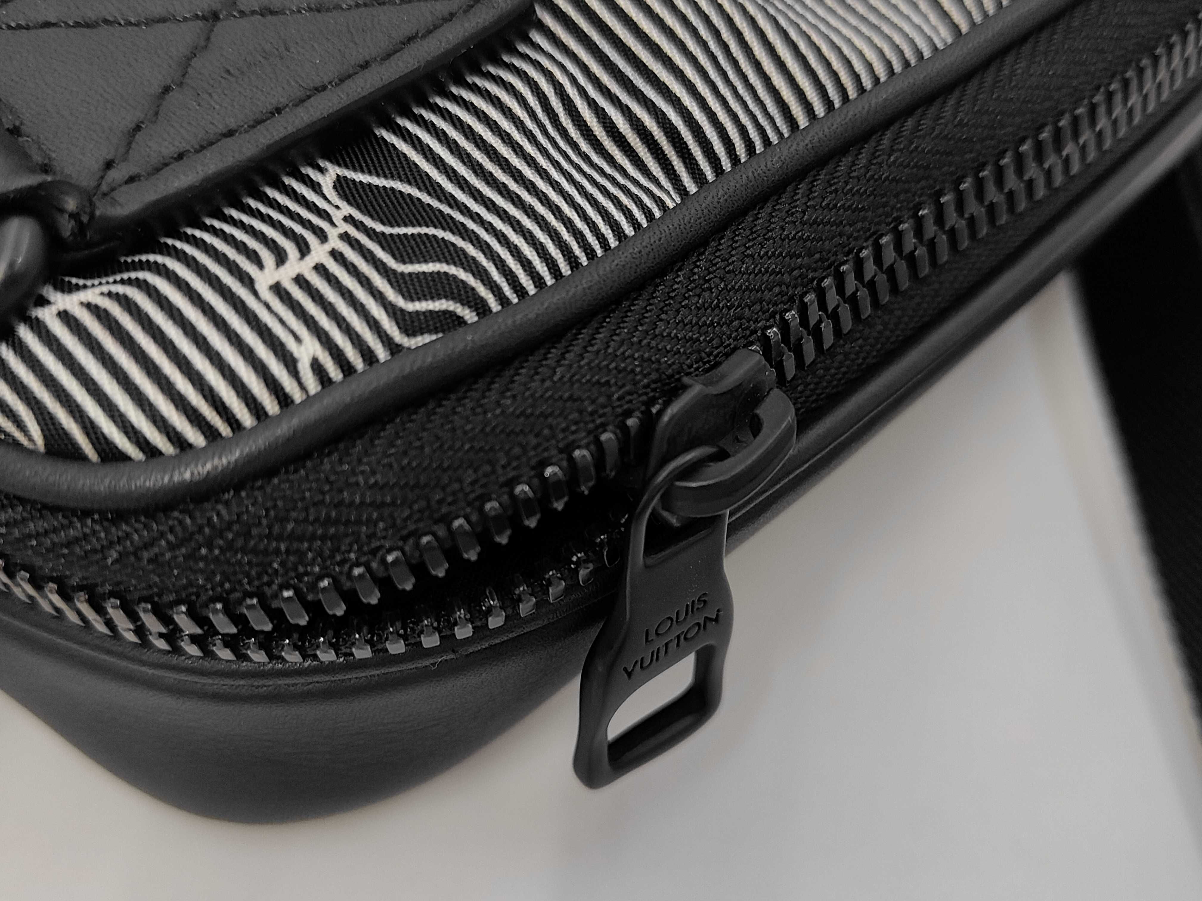 2054 Black Canvas Shoulder Bag — view 10