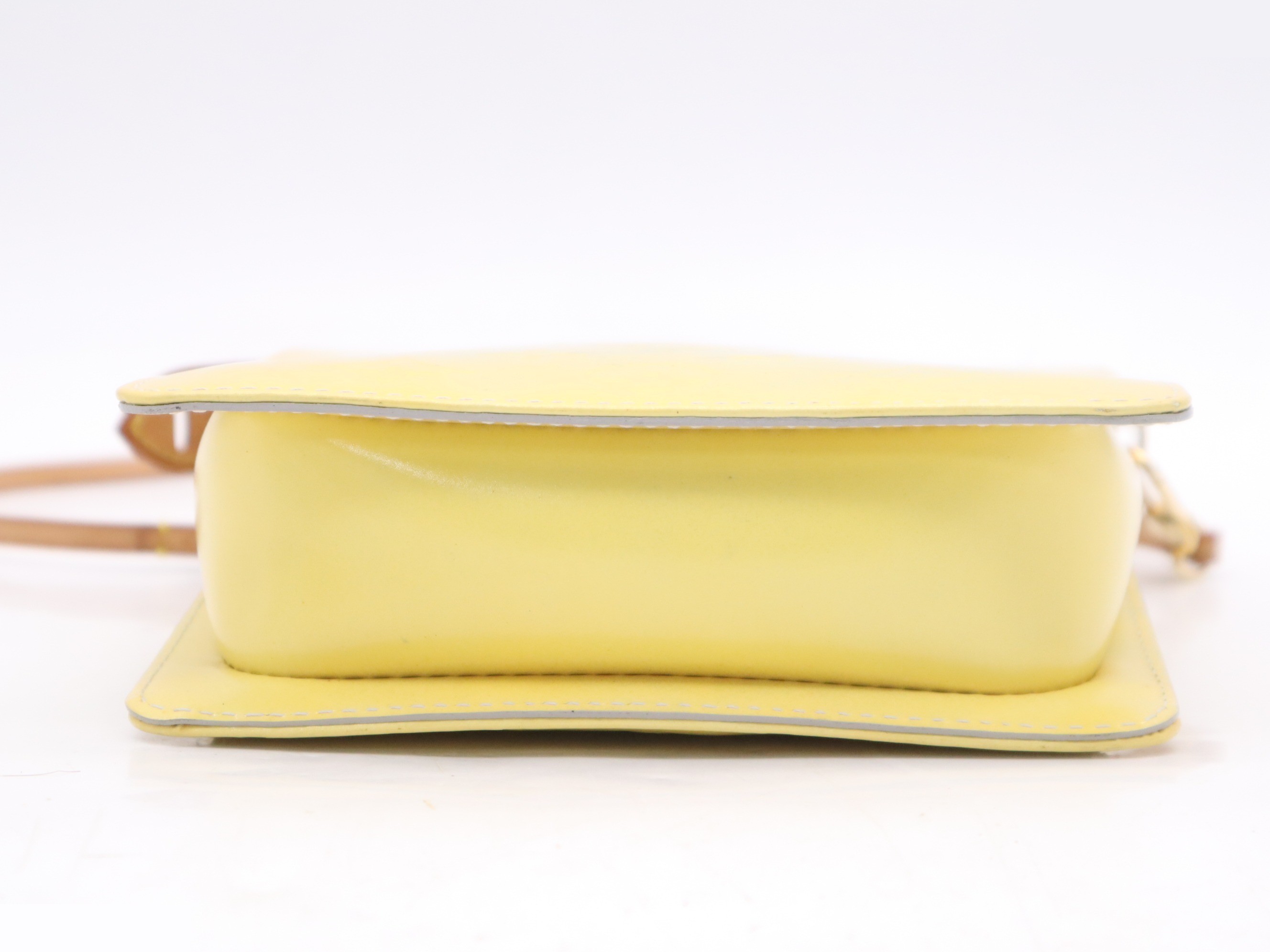 Monogram Vernis Mott Lavande with shoulder strap — view 4