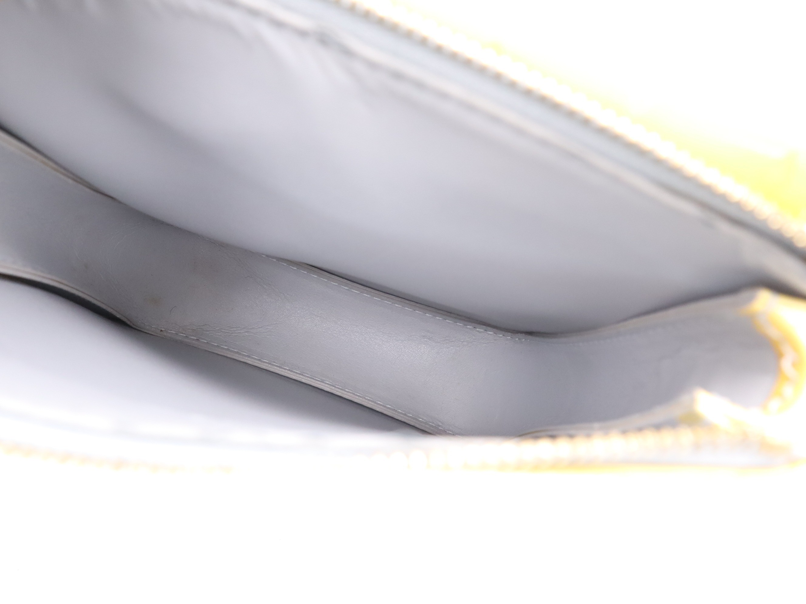 Monogram Vernis Mott Lavande with shoulder strap — view 7