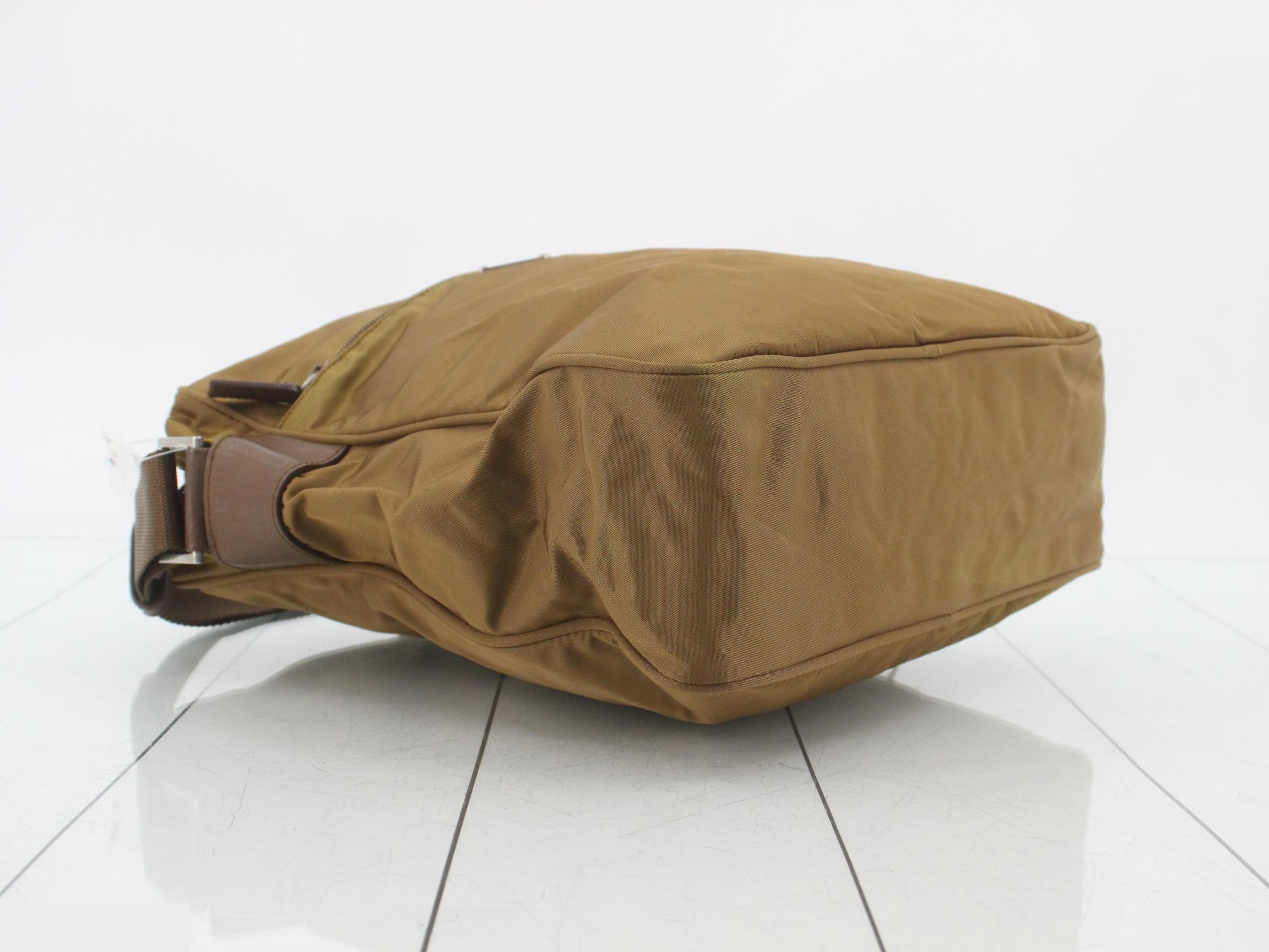 nylon shoulder bag — view 5