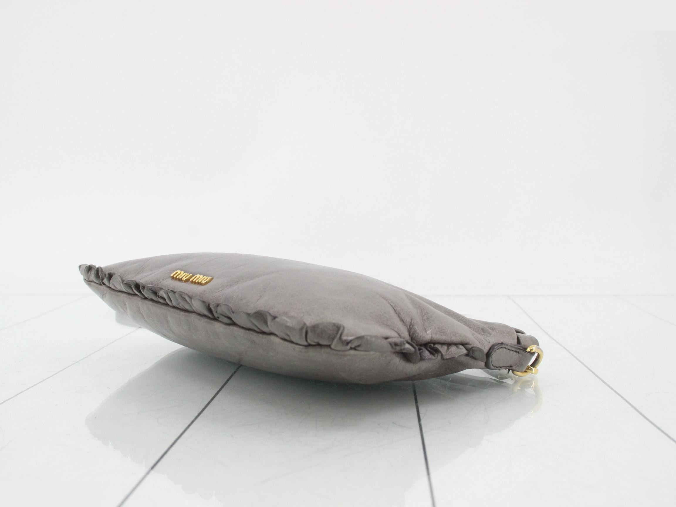 Frill shoulder bag — view 6