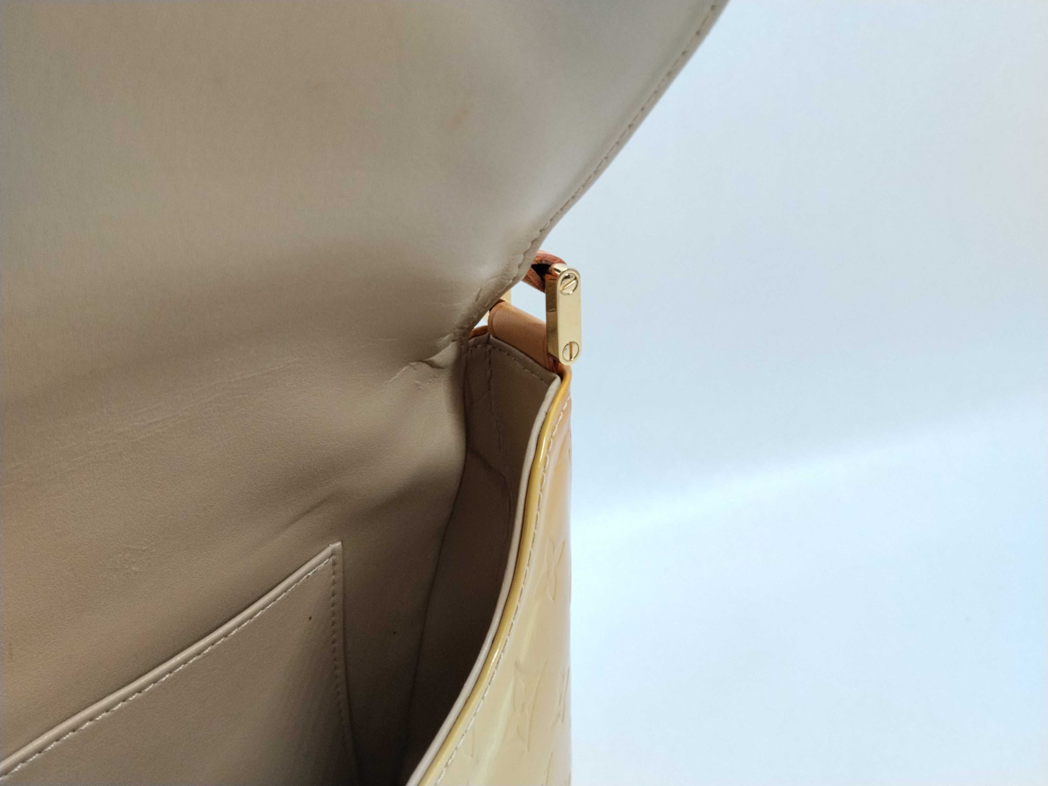 Vernis Thompson Street Shoulder Bag — view 10