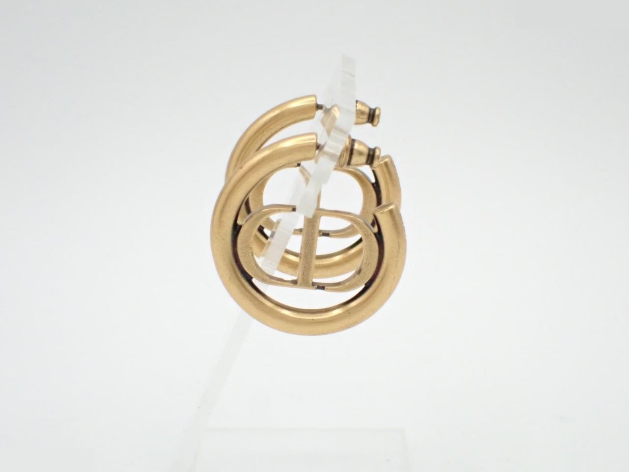 earrings — view 3
