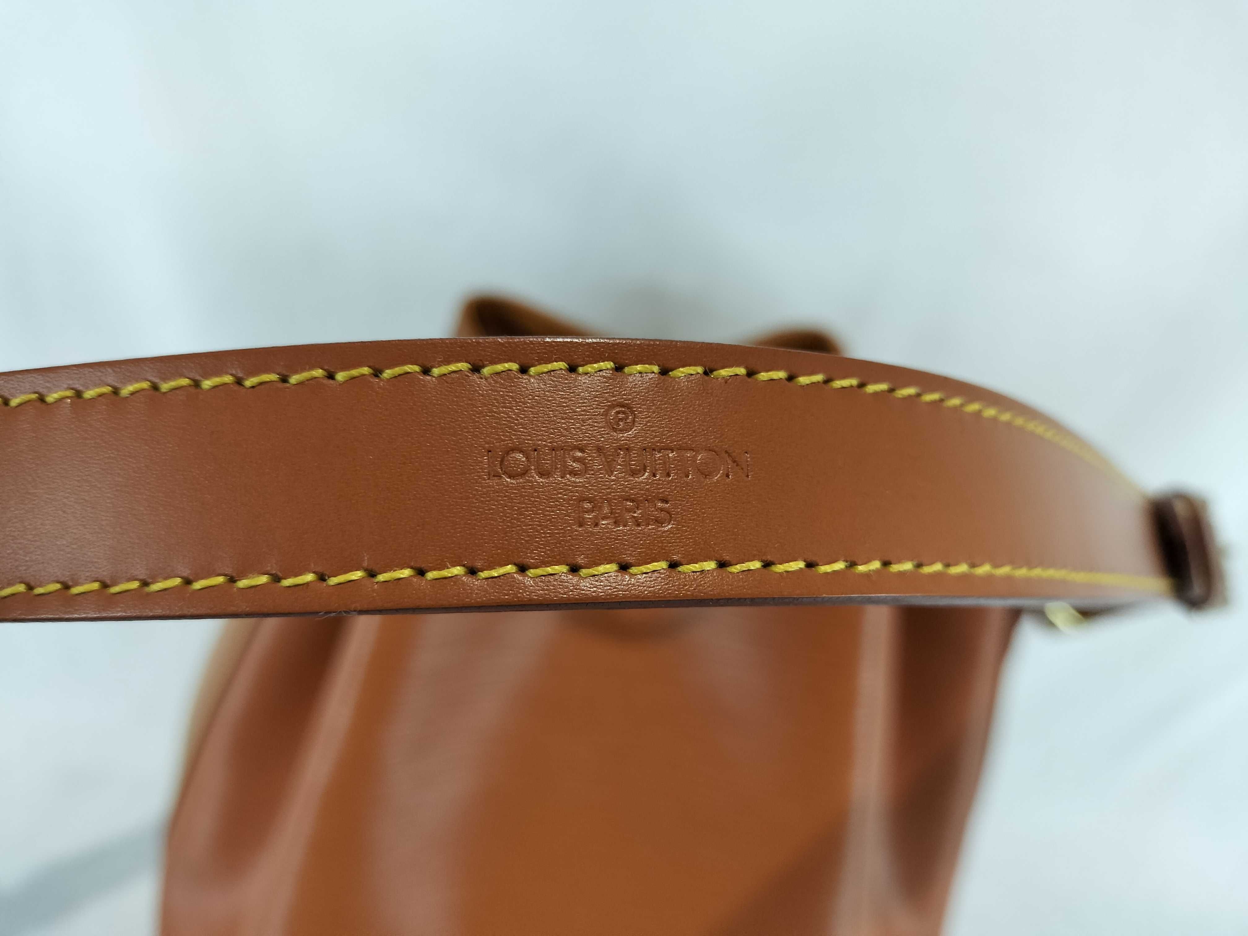 Epi Petit Noé Shoulder Bag — view 3
