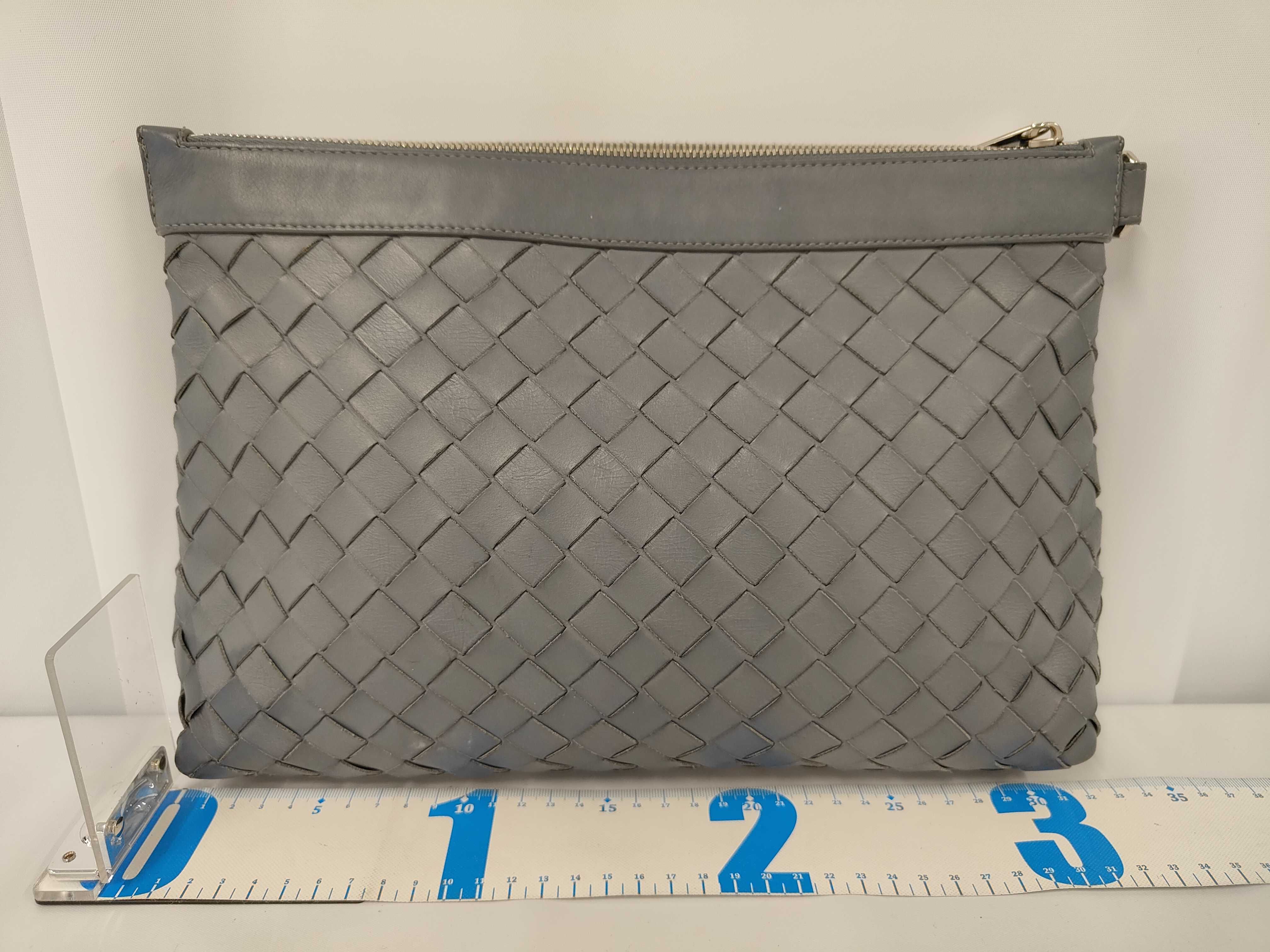 Maxi Intrecciato Clutch Bag, Gray — view 2