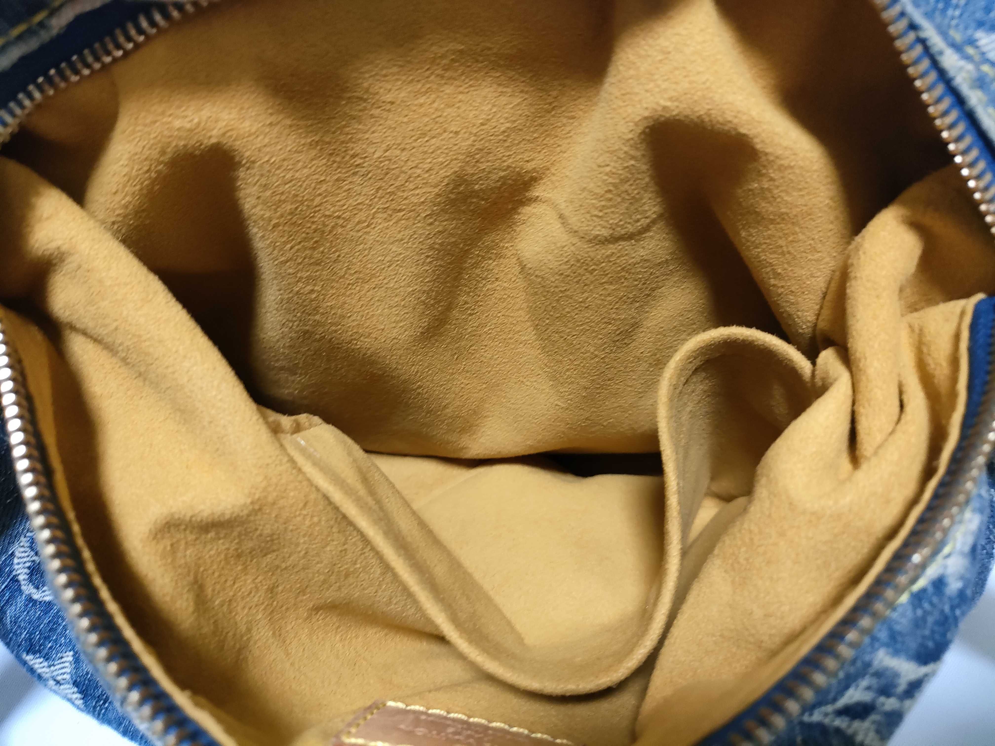 Monogram Denim Louis Vuitton Monogram Denim LV Baggy PM Shoulder Bag — view 10