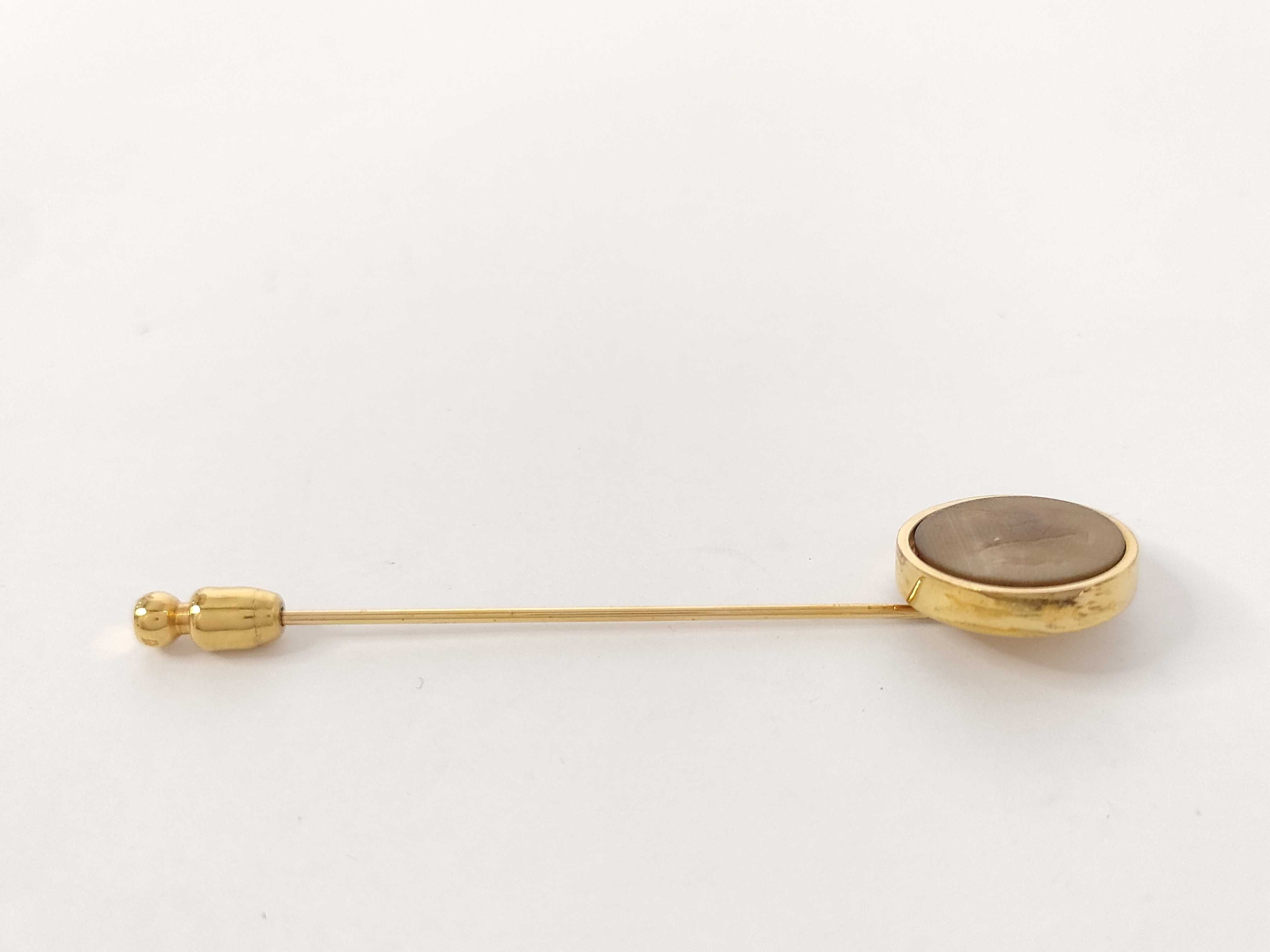 brooch — view 5