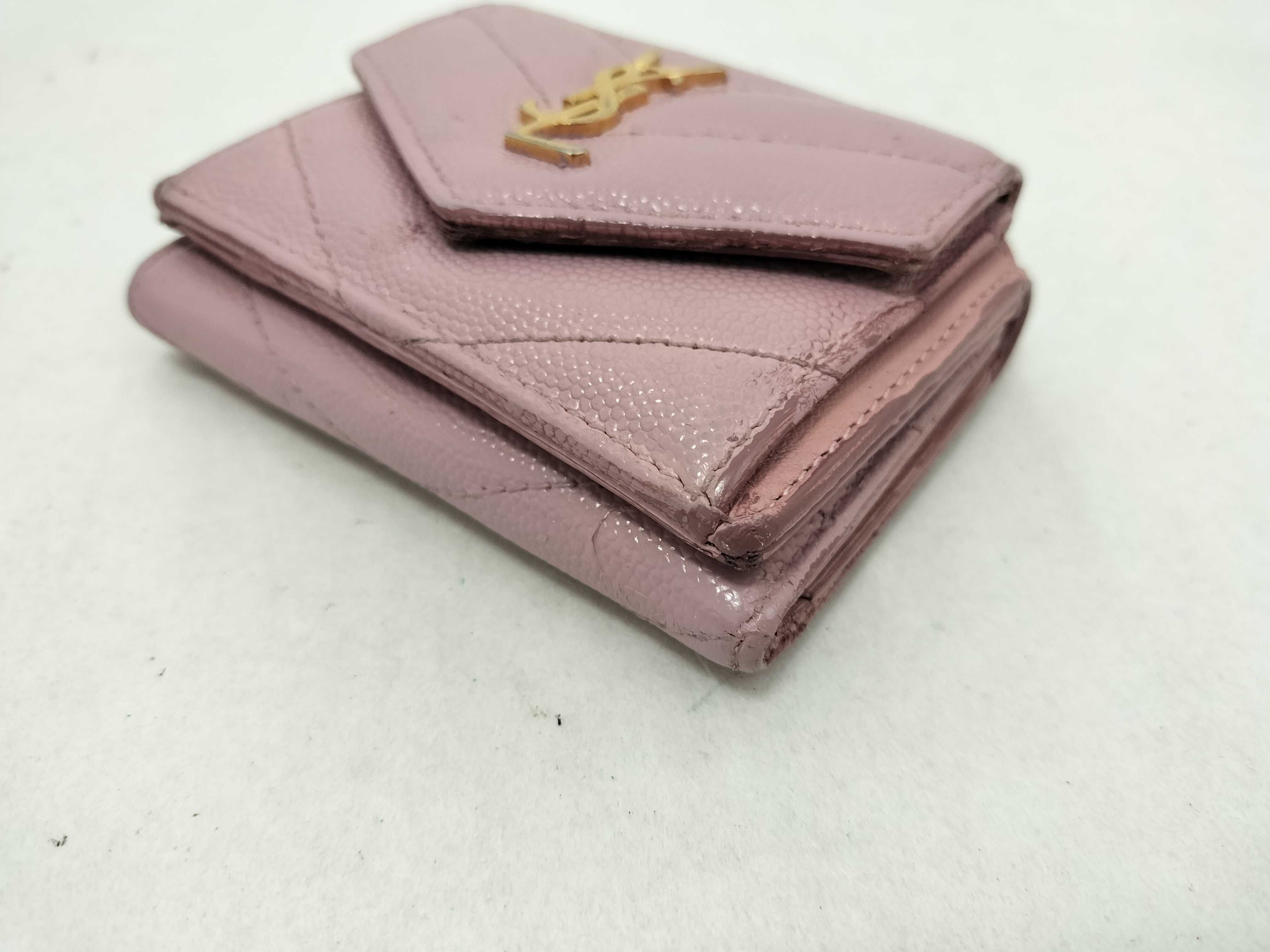 wallet — view 4
